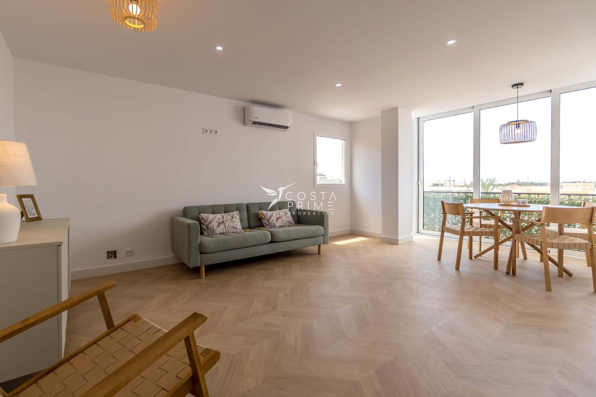 Reventa - Apartamento / Piso - Alfas del Pí