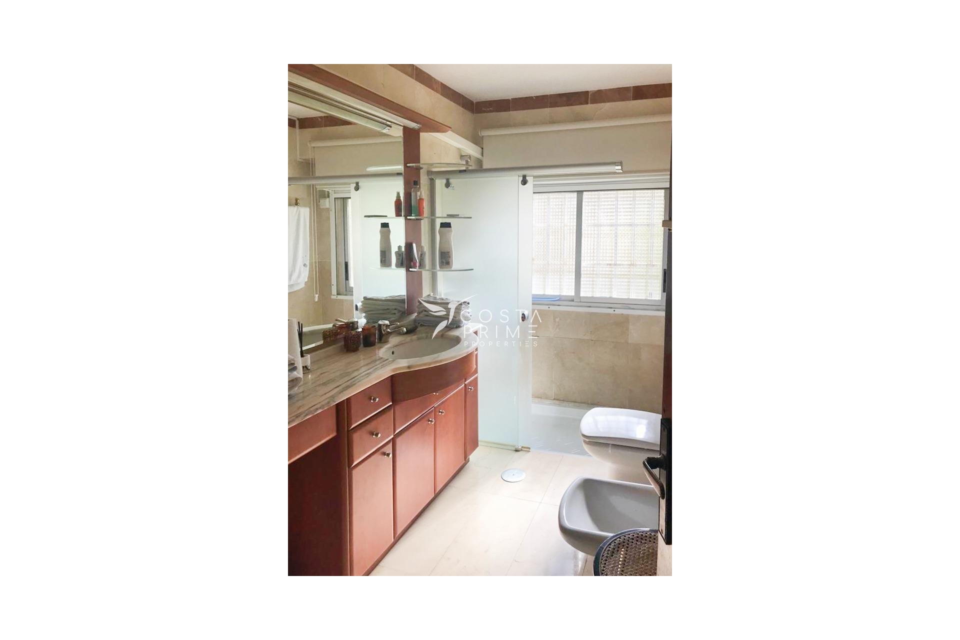 Reventa - Apartamento / Piso - Benidorm