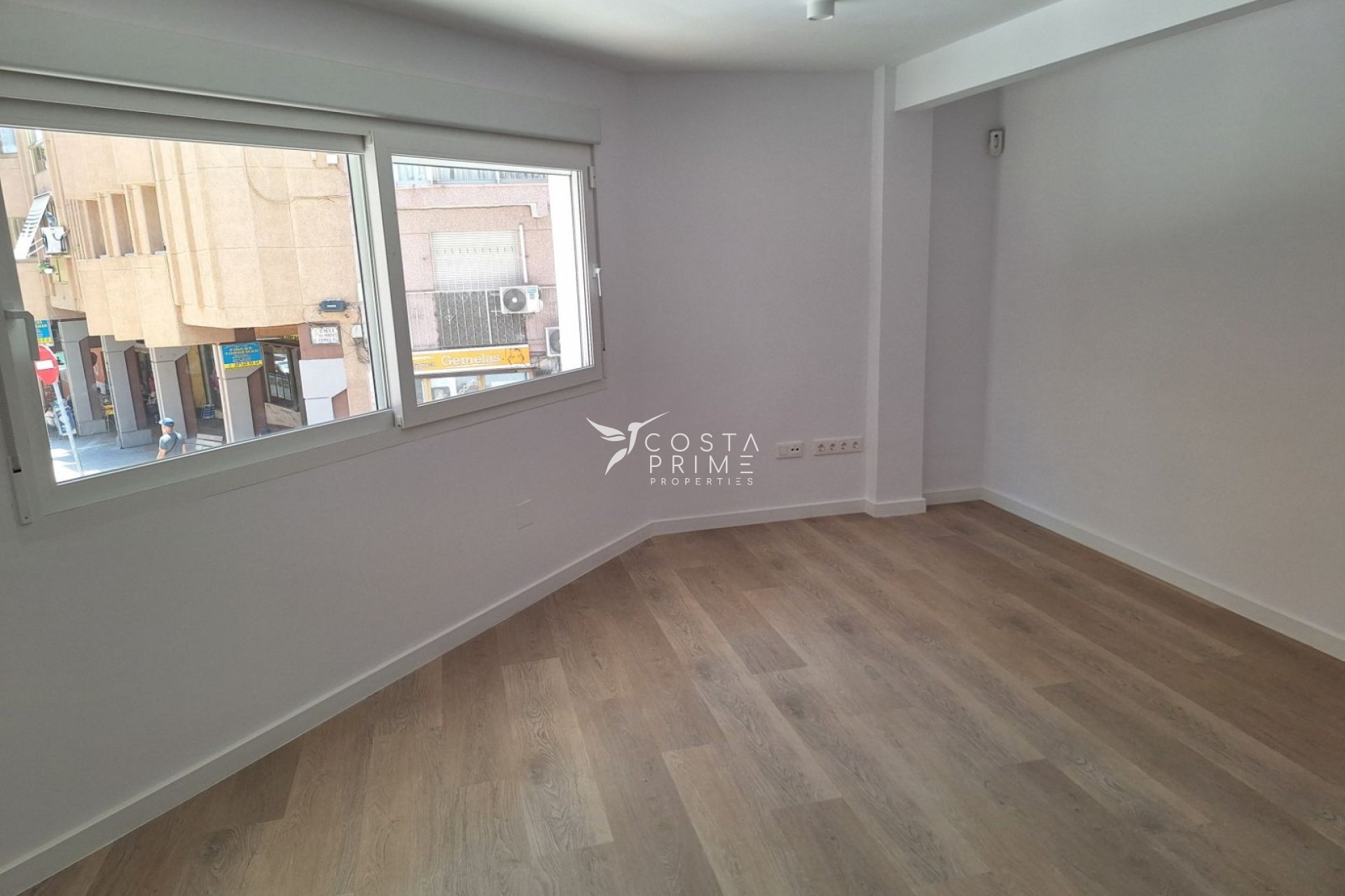 Reventa - Apartamento / Piso - Benidorm