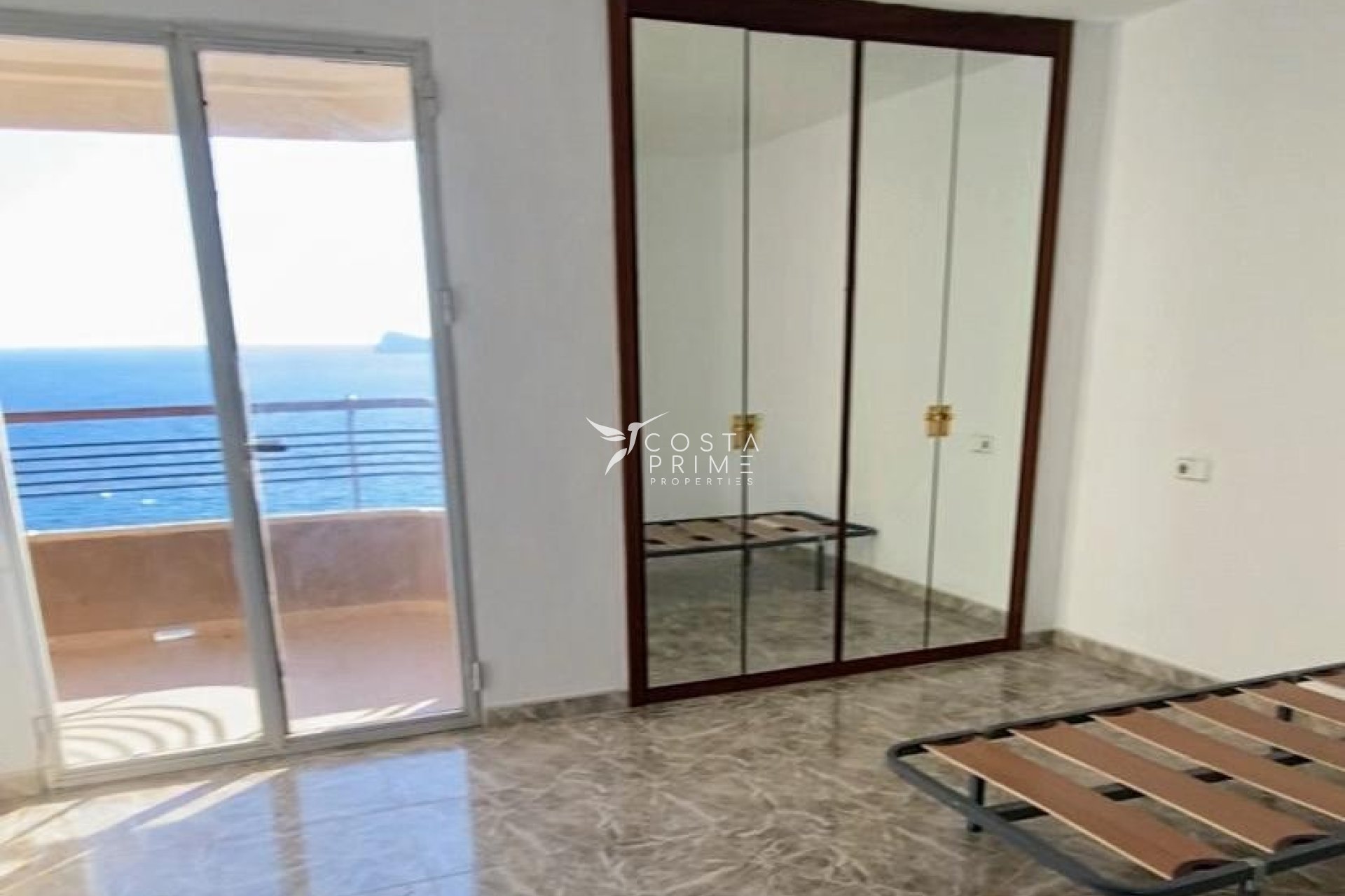 Reventa - Apartamento / Piso - Benidorm