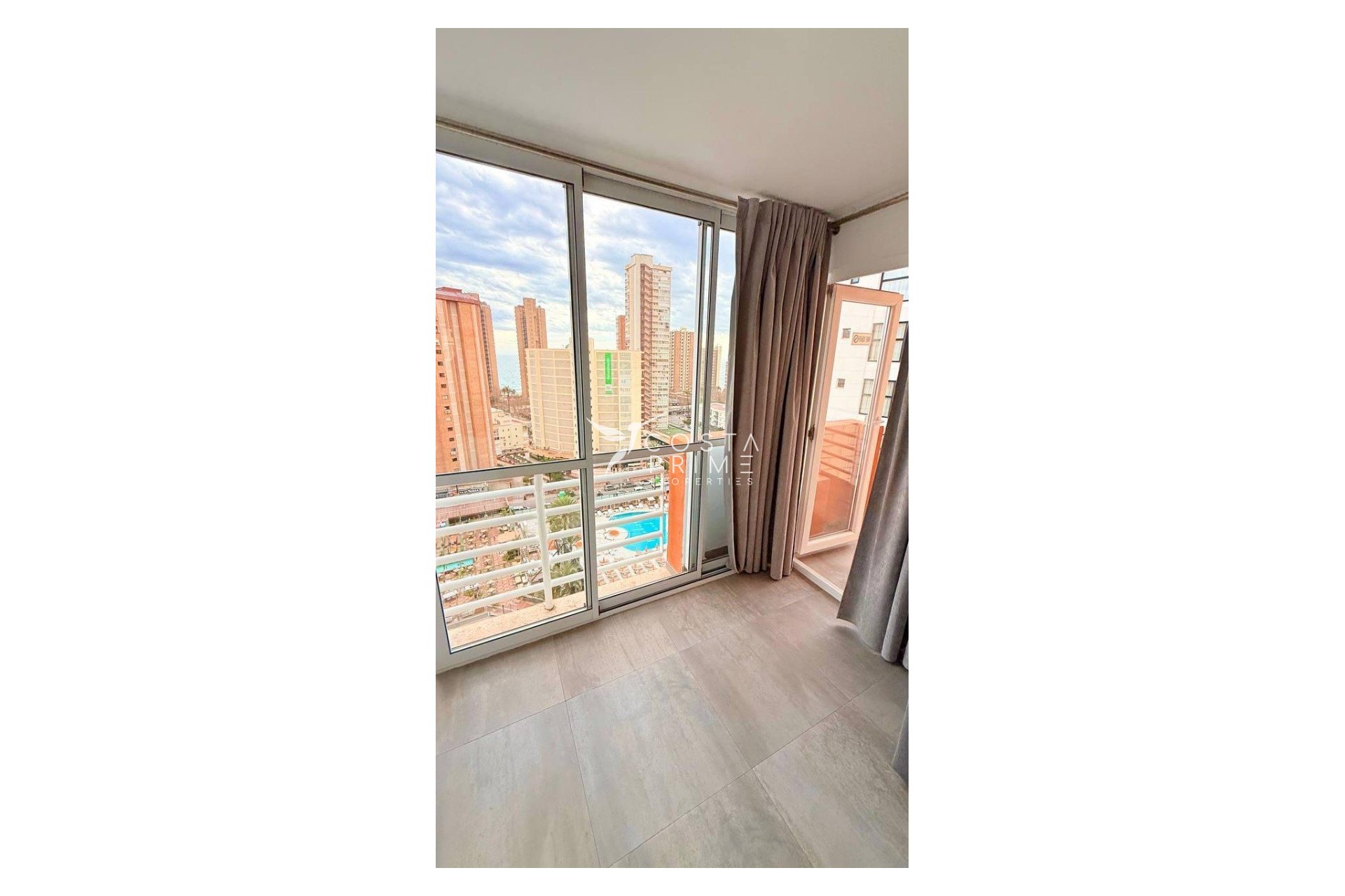 Reventa - Apartamento / Piso - Benidorm