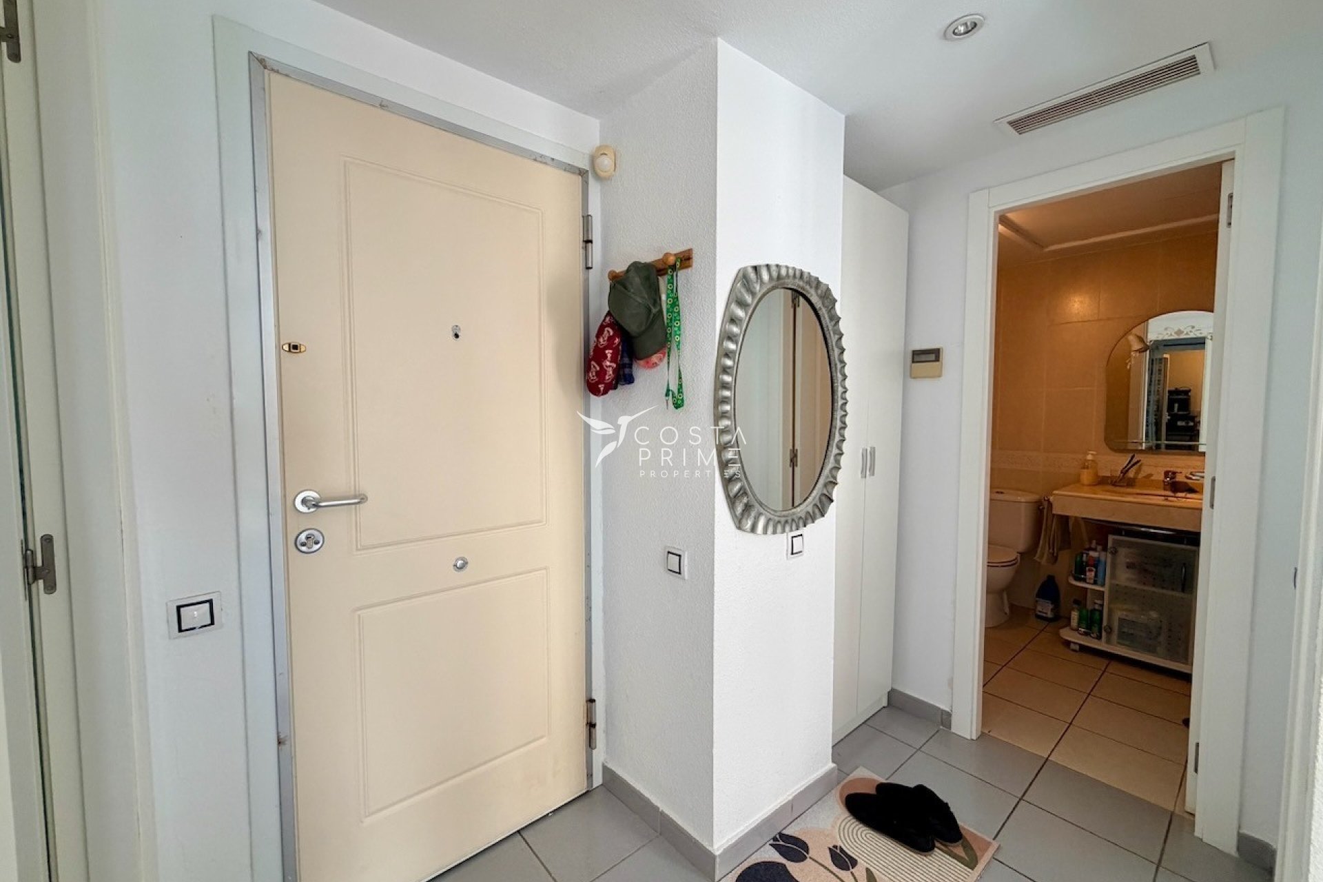 Reventa - Apartamento / Piso - Benidorm