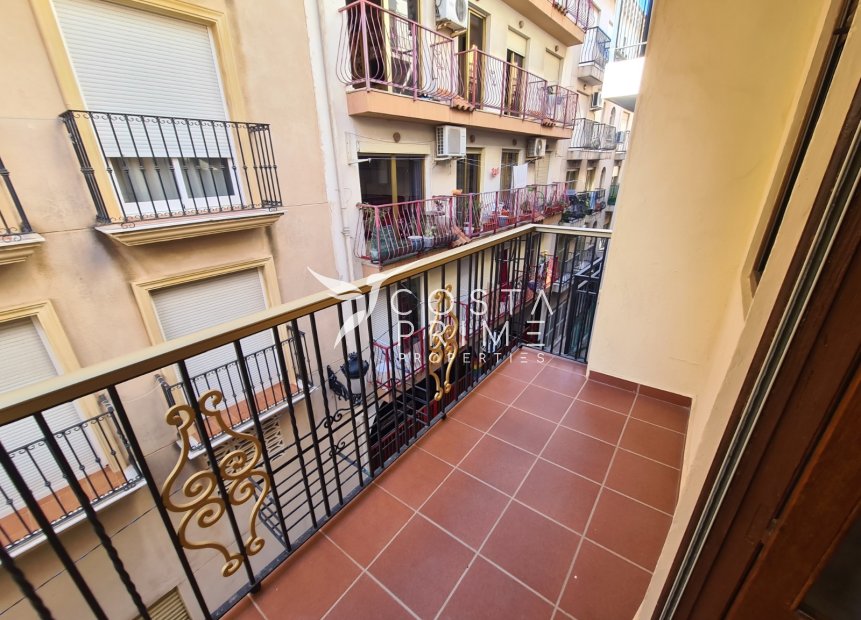 Reventa - Apartamento / Piso - Benidorm