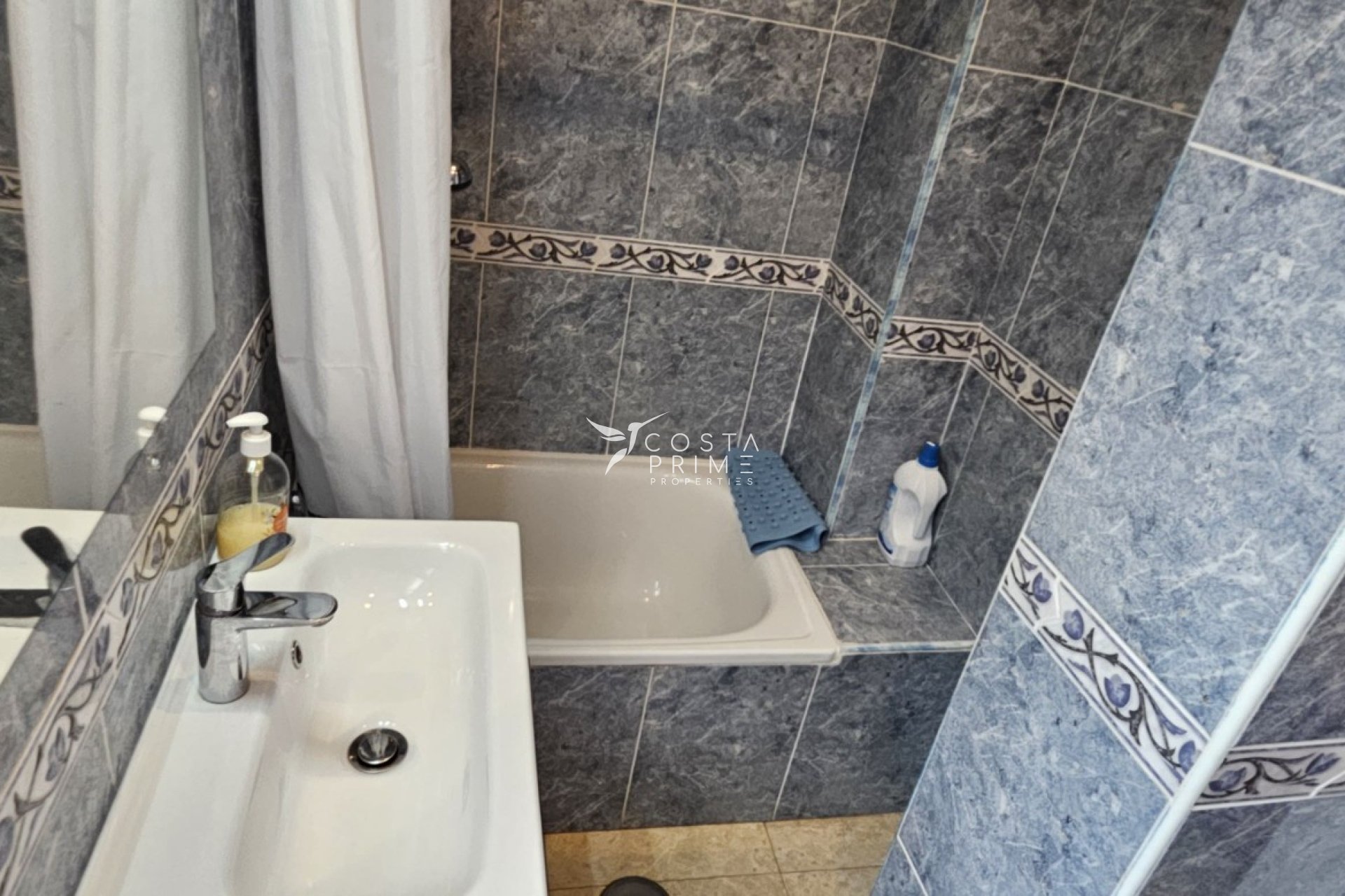 Reventa - Apartamento / Piso - Benidorm