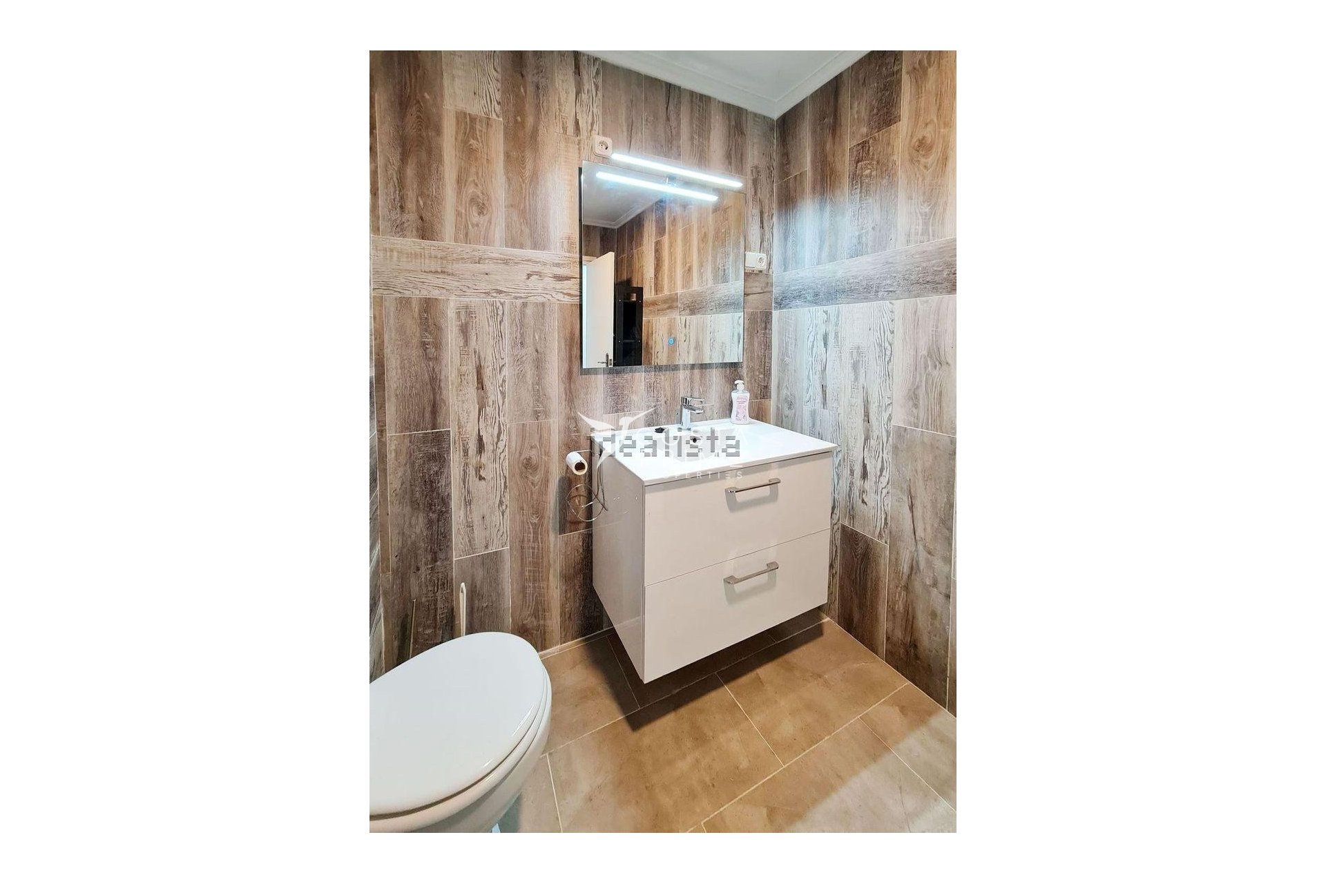 Reventa - Apartamento / Piso - Benidorm