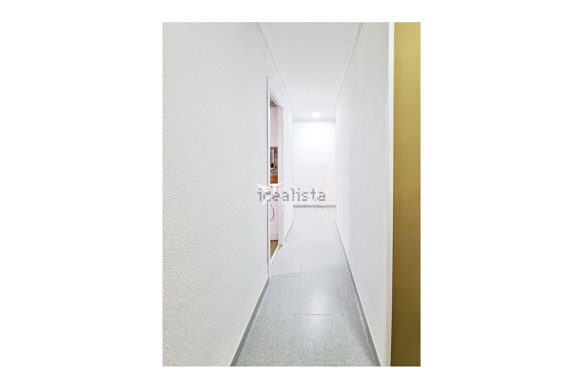 Reventa - Apartamento / Piso - Benidorm