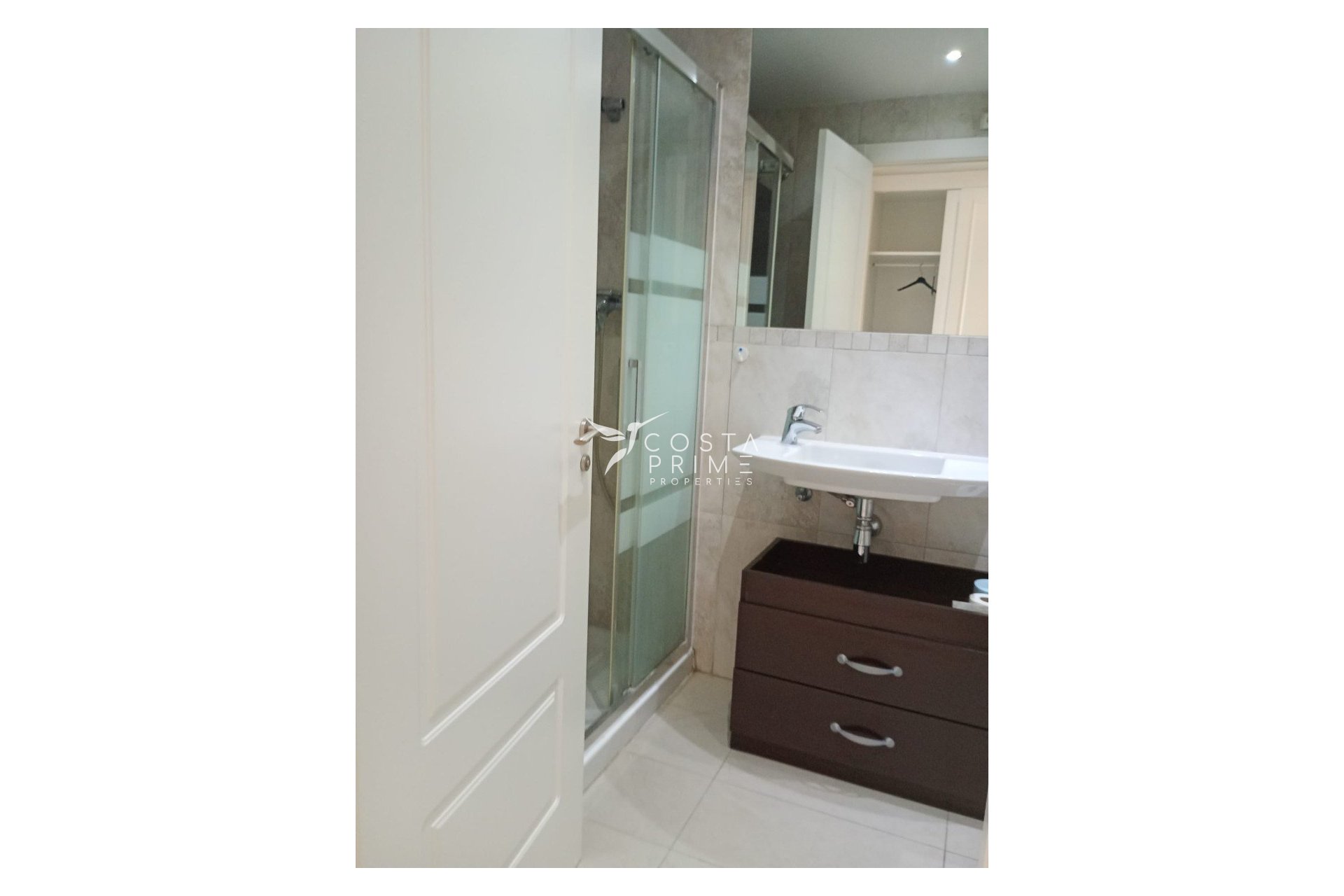 Reventa - Apartamento / Piso - Benidorm