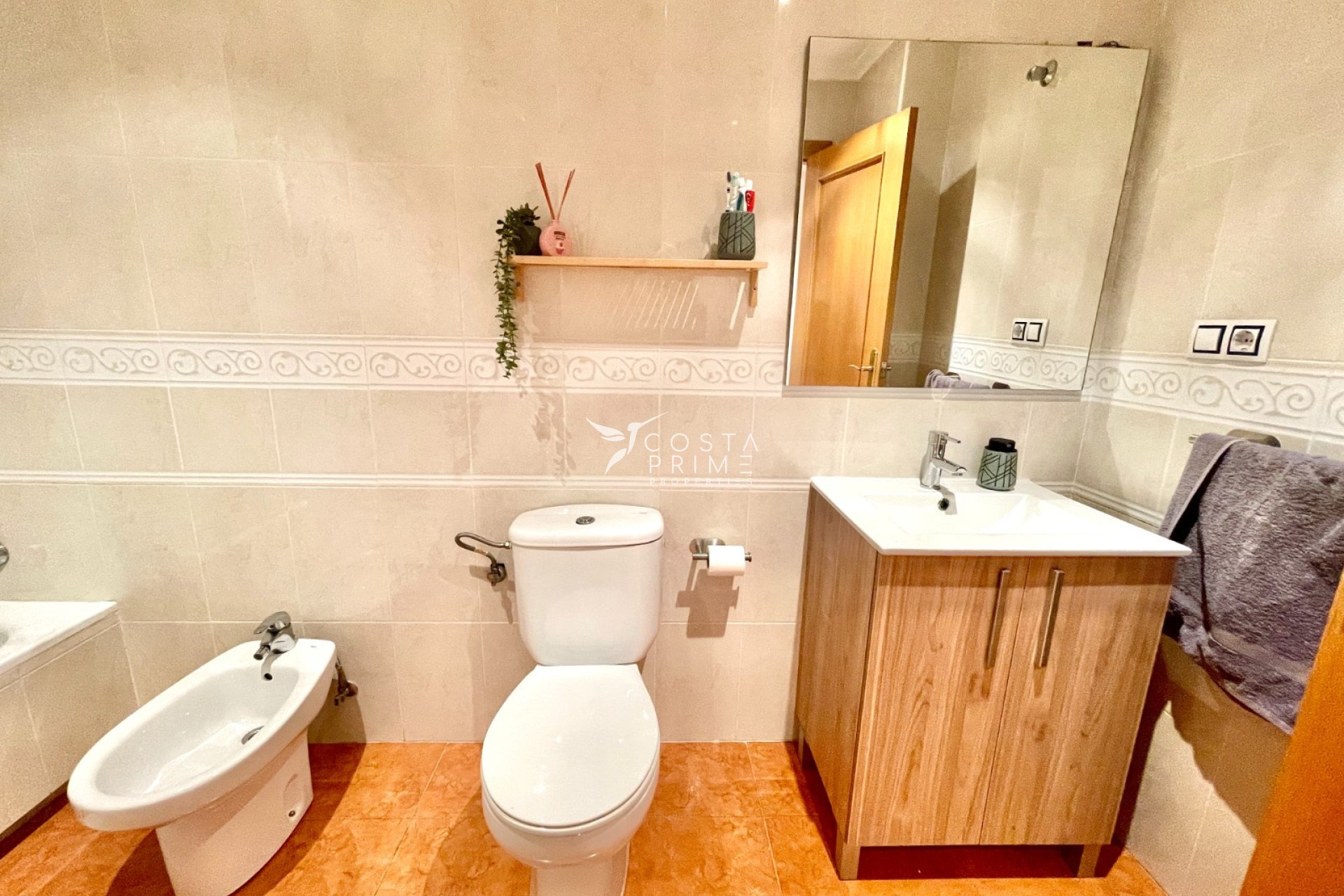 Reventa - Apartamento / Piso - Catral
