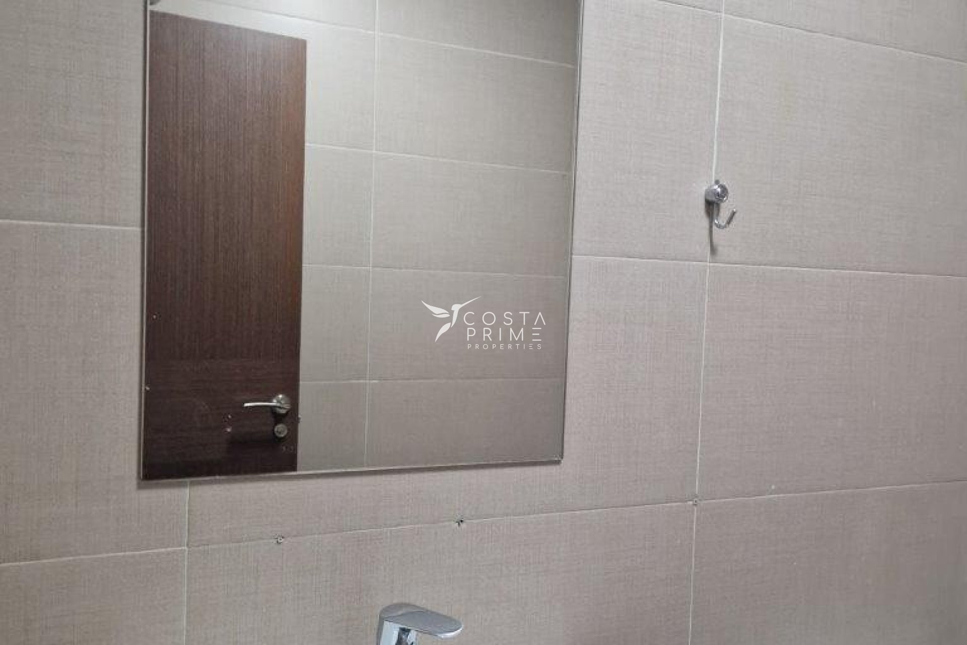 Reventa - Apartamento / Piso - La Nucía