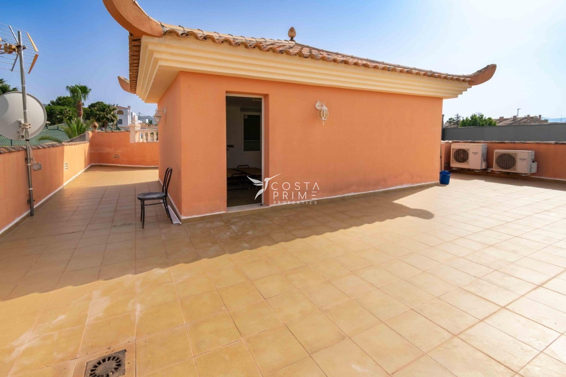 Reventa - Chalet / Villa - Albir