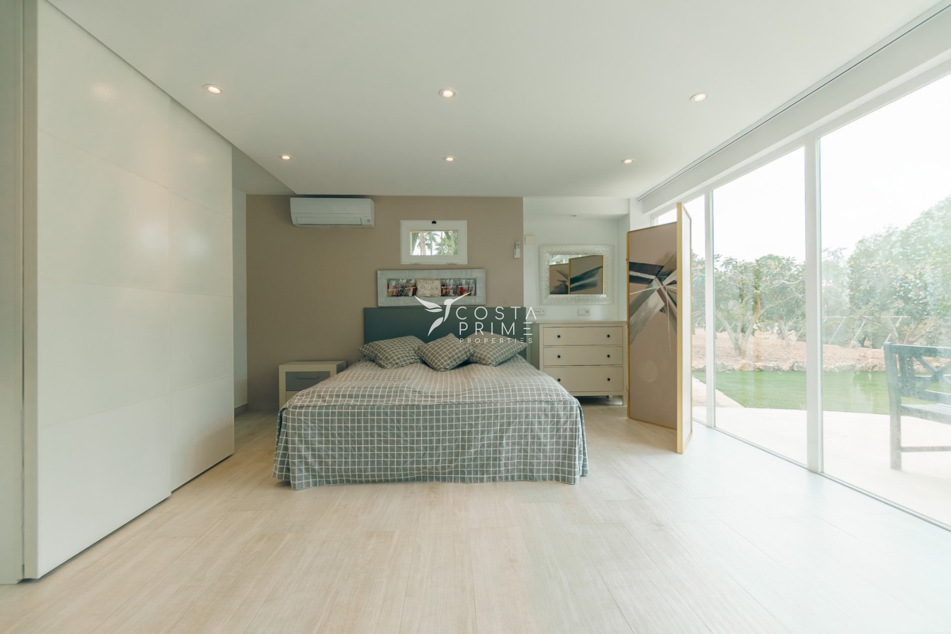 Reventa - Chalet / Villa - Albir