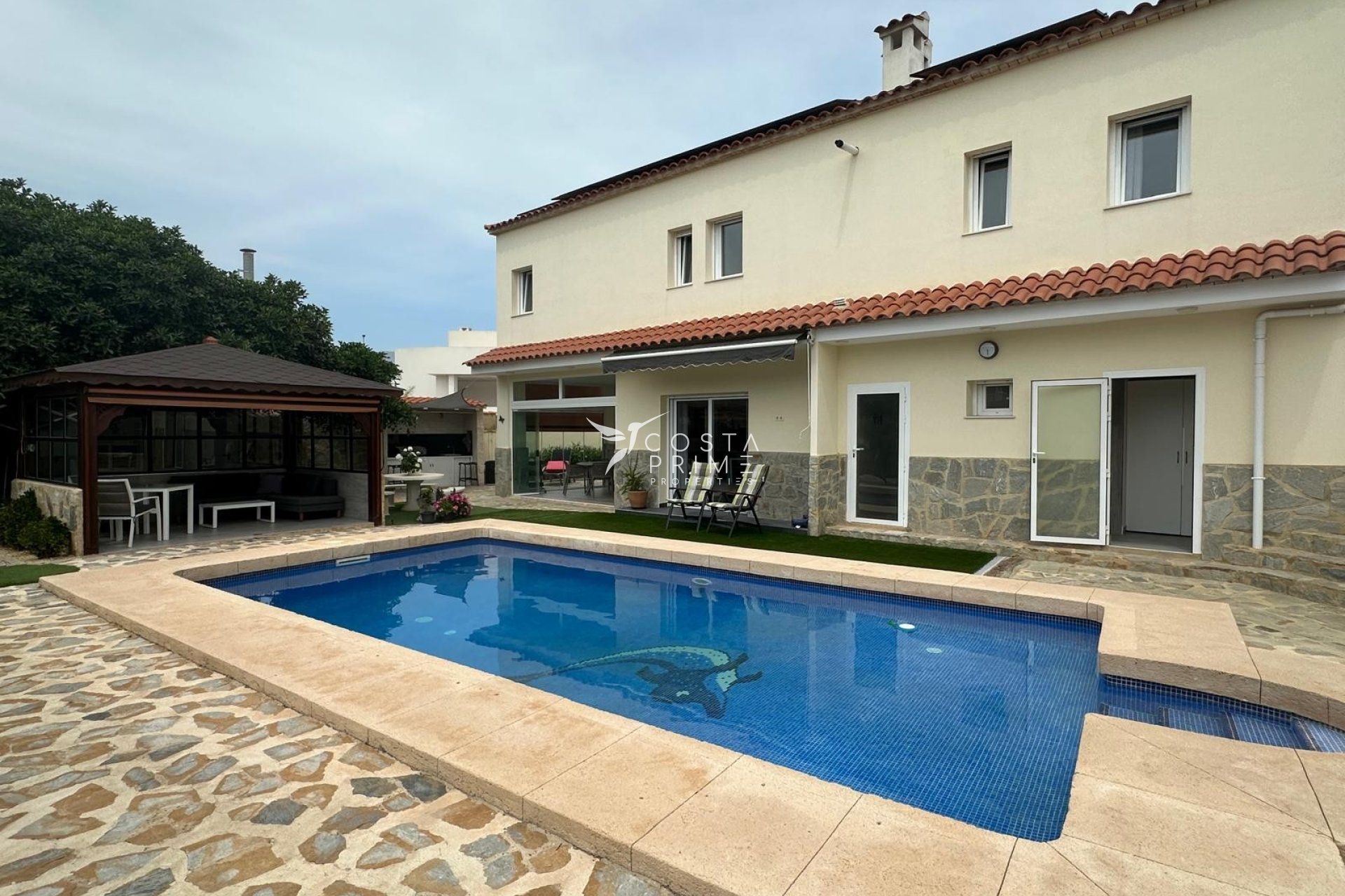 Reventa - Chalet / Villa - Albir