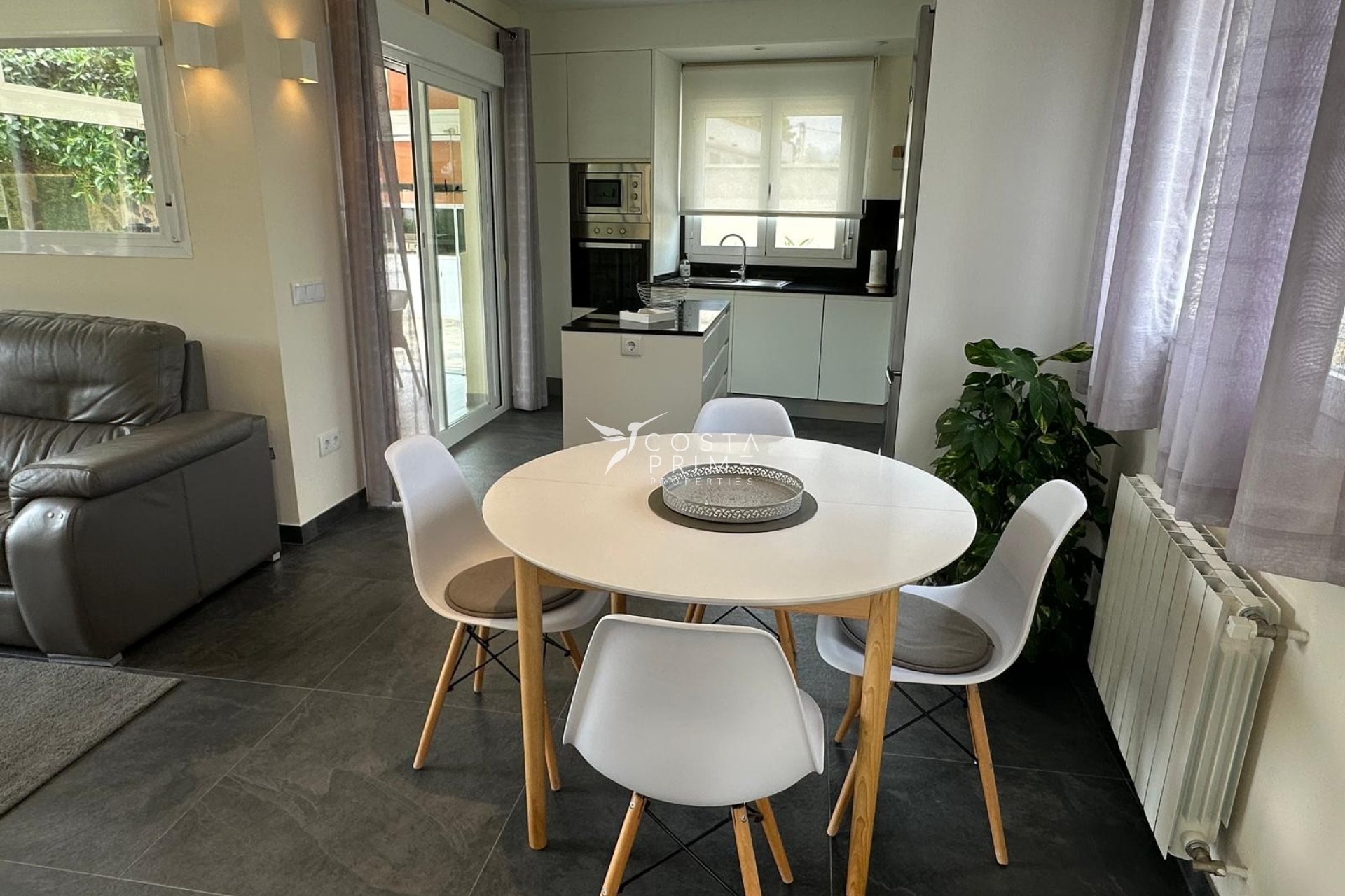 Reventa - Chalet / Villa - Albir