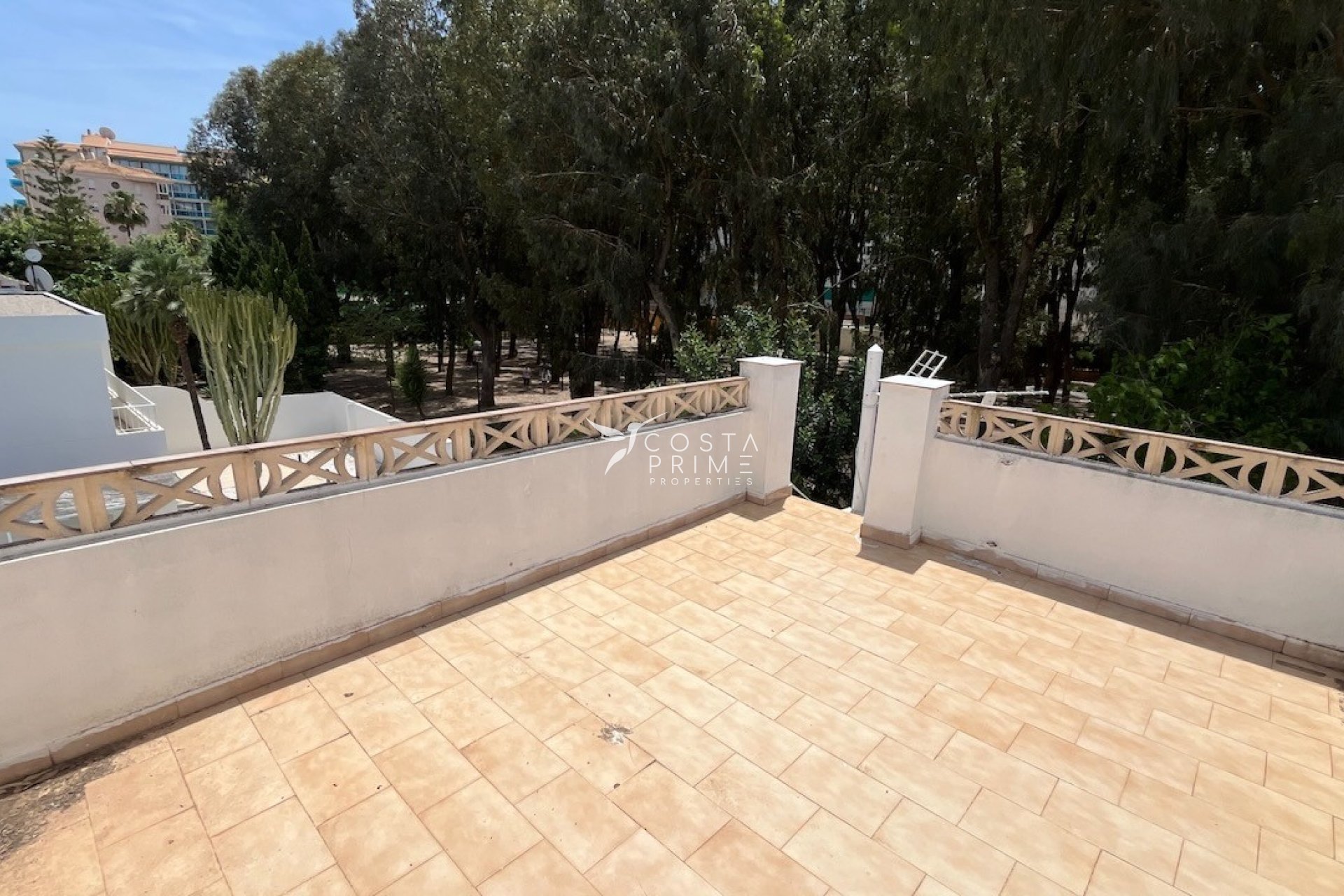 Reventa - Chalet / Villa - Albir