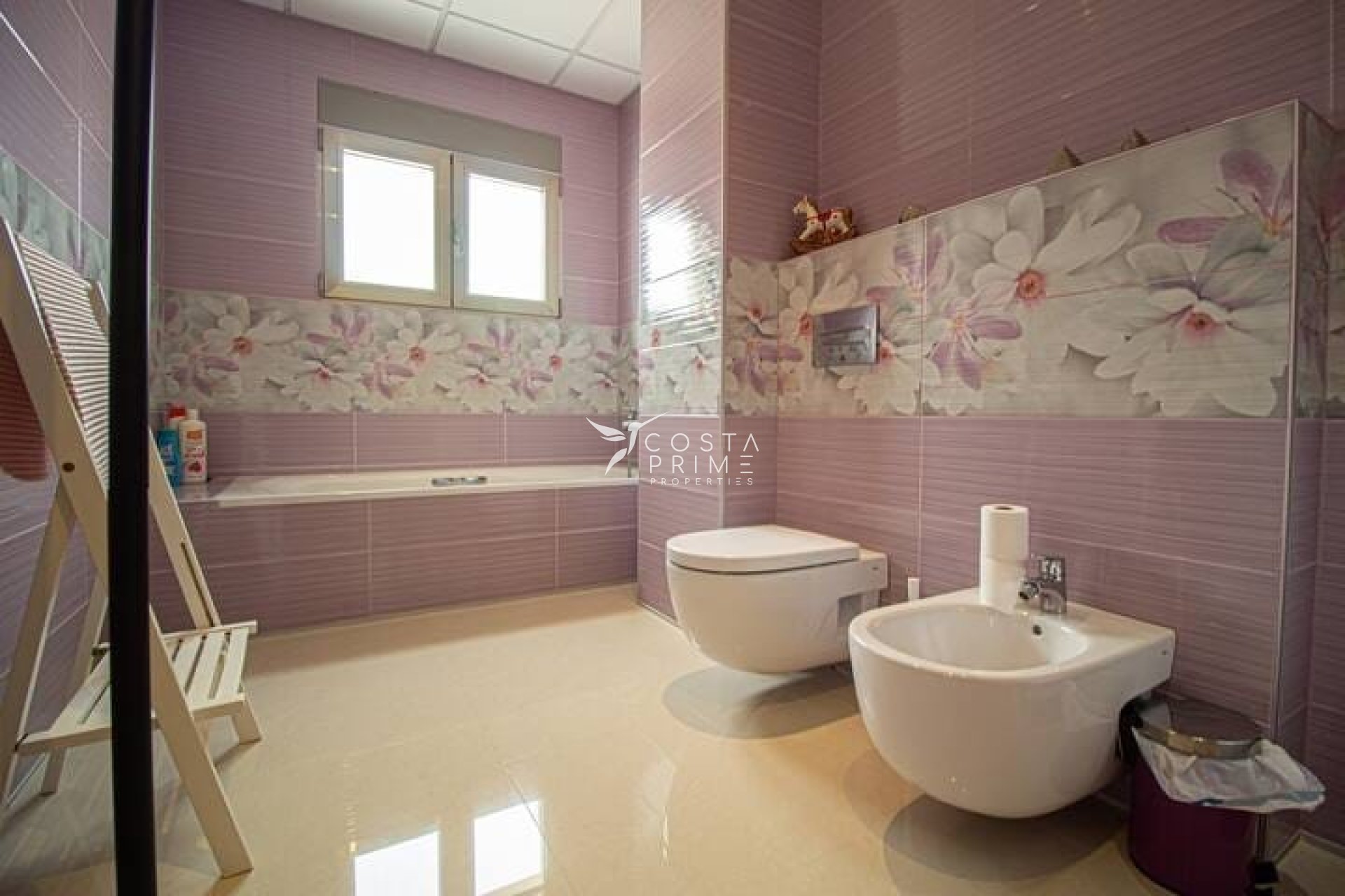 Reventa - Chalet / Villa - Albir