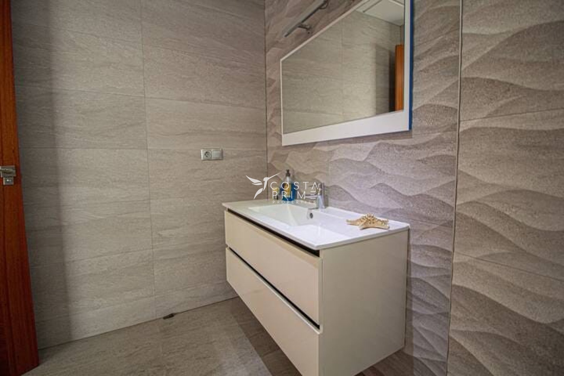 Reventa - Chalet / Villa - Albir