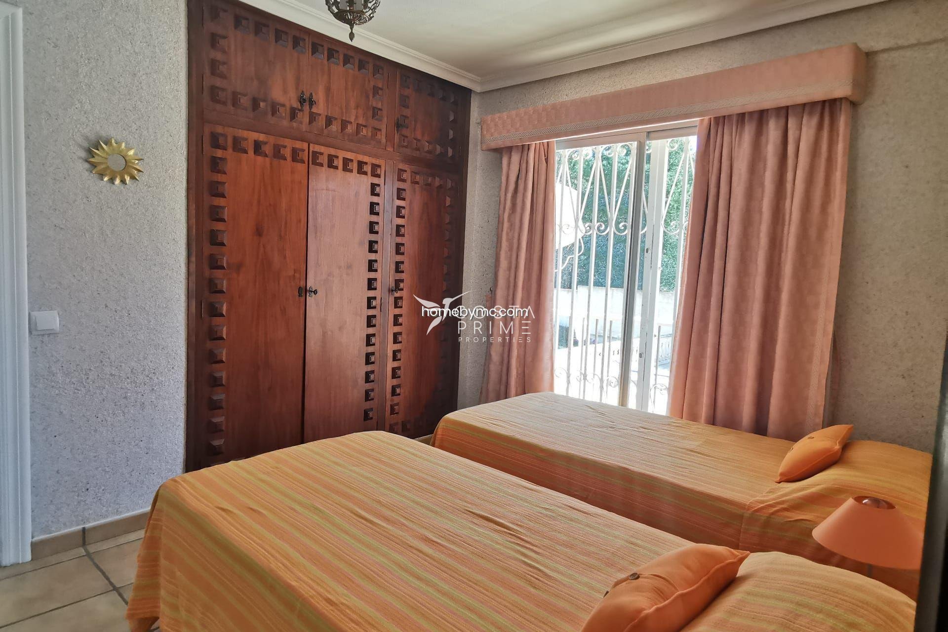 Reventa - Chalet / Villa - Alfas del Pí