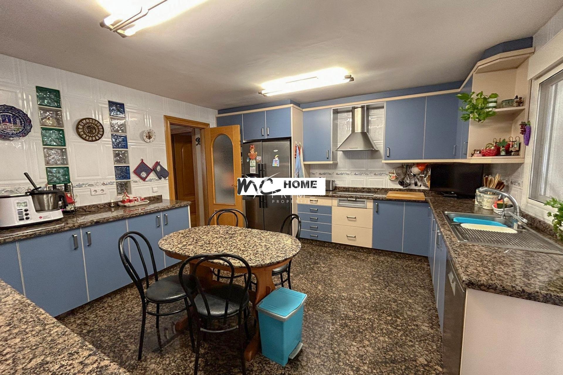 Reventa - Chalet / Villa - Alfas del Pí