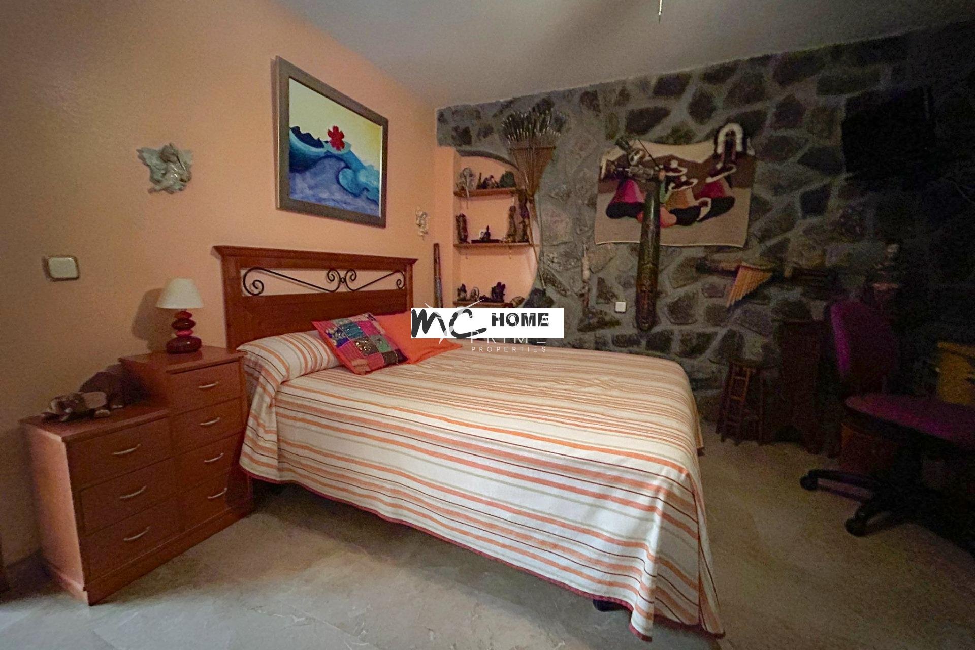 Reventa - Chalet / Villa - Alfas del Pí