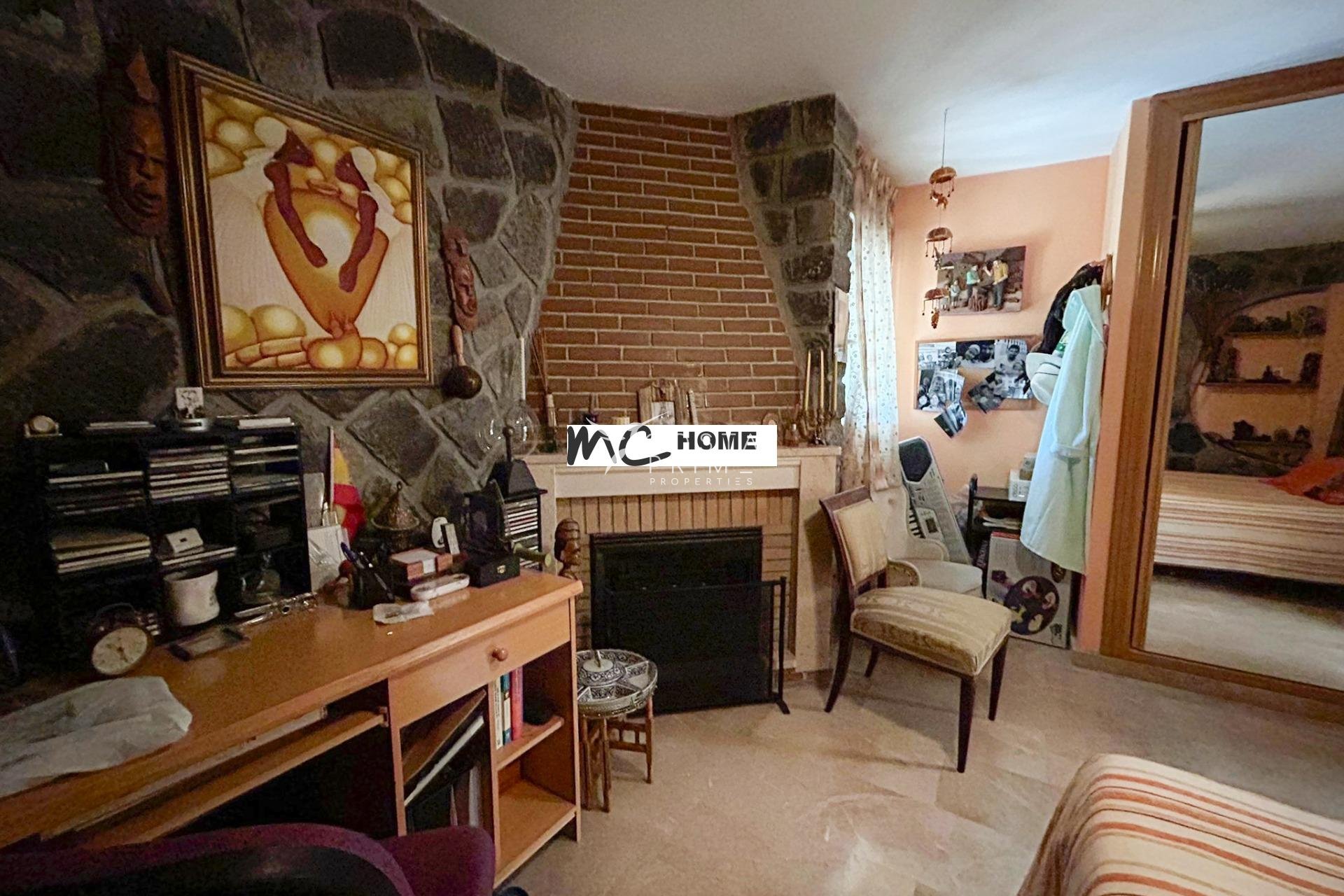 Reventa - Chalet / Villa - Alfas del Pí