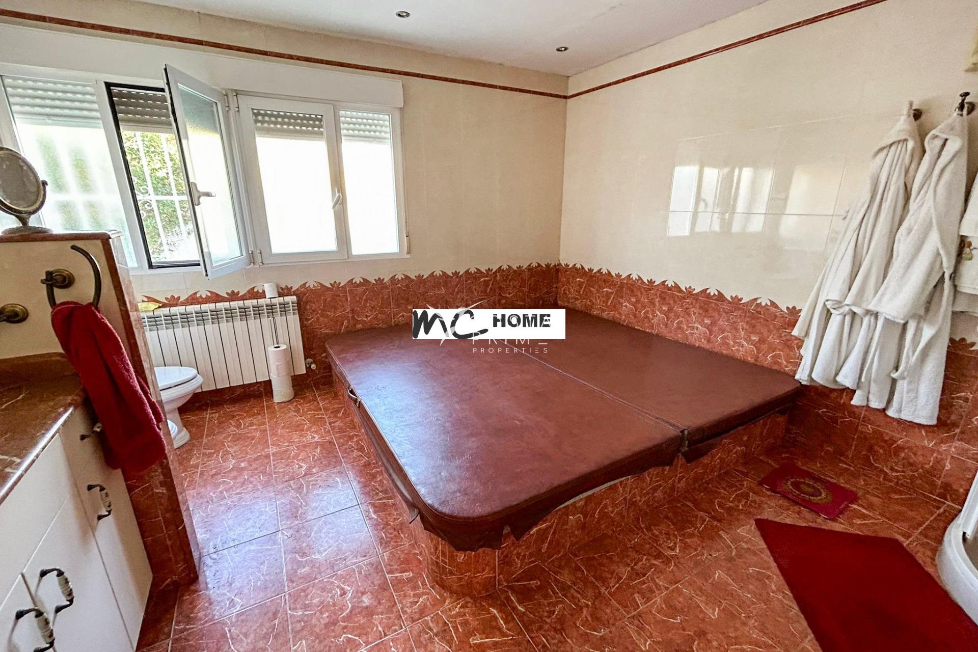 Reventa - Chalet / Villa - Alfas del Pí