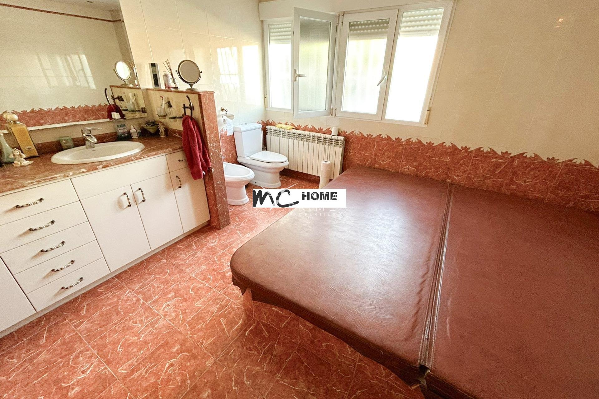 Reventa - Chalet / Villa - Alfas del Pí