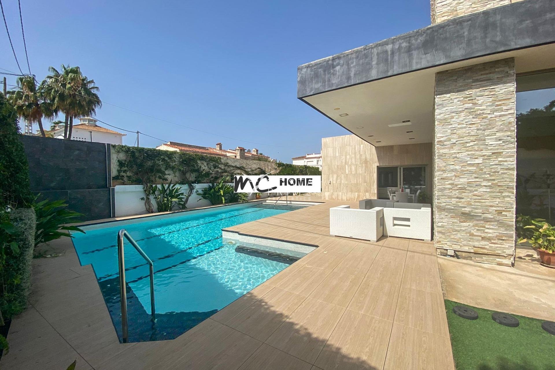 Reventa - Chalet / Villa - Alfas del Pí