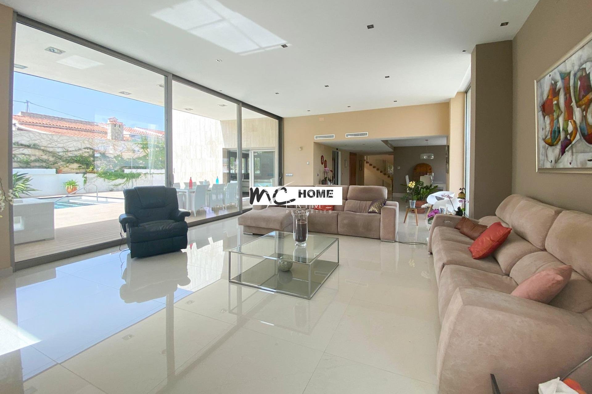 Reventa - Chalet / Villa - Alfas del Pí