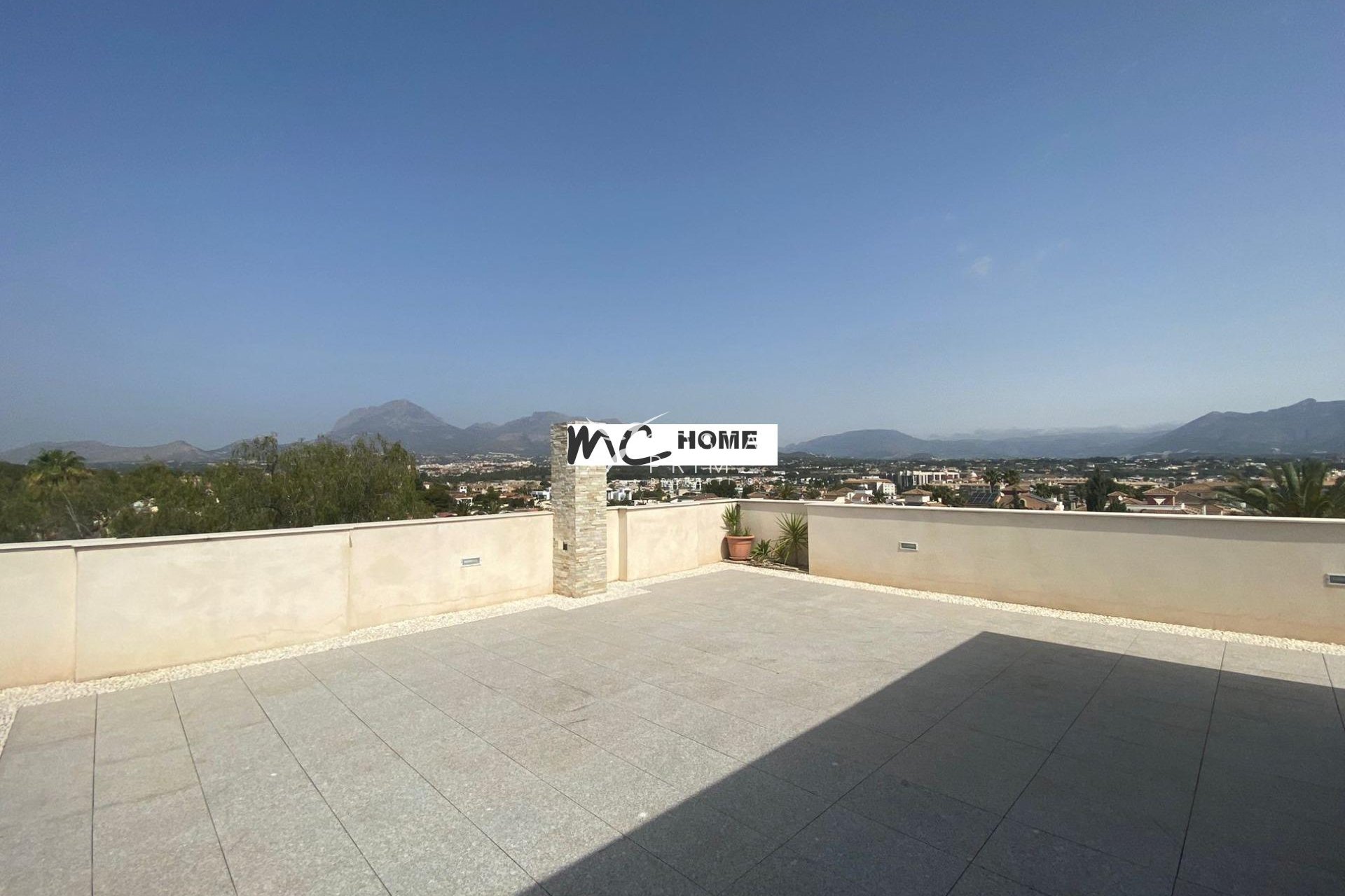 Reventa - Chalet / Villa - Alfas del Pí