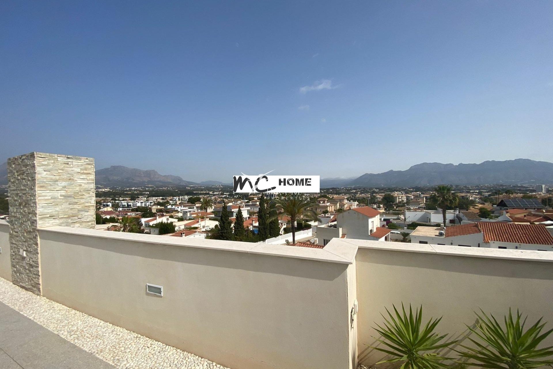 Reventa - Chalet / Villa - Alfas del Pí