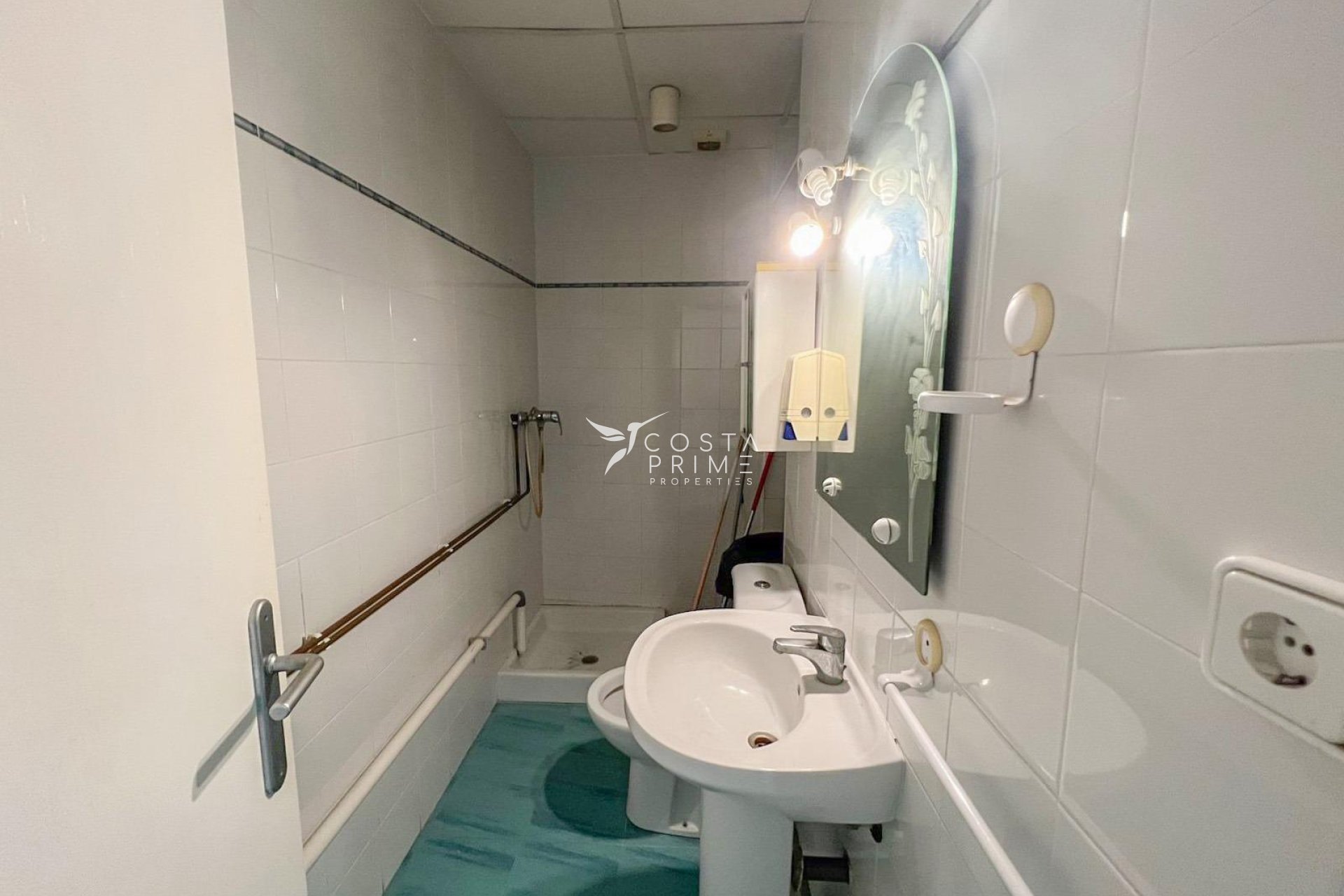 Reventa - Chalet / Villa - Alfas del Pí