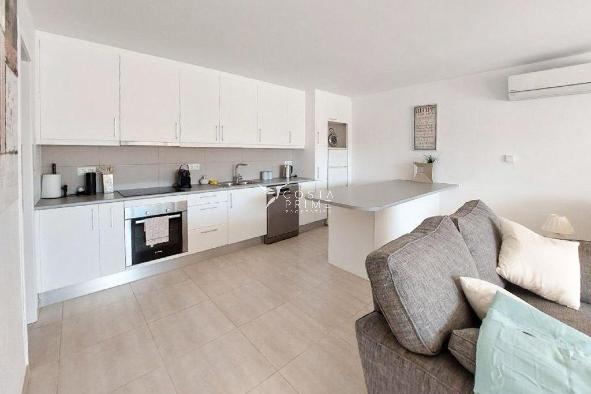 Reventa - Chalet / Villa - Alfas del Pí