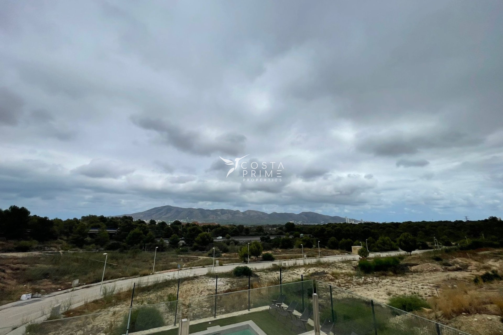 Reventa - Chalet / Villa - Alfas del Pí