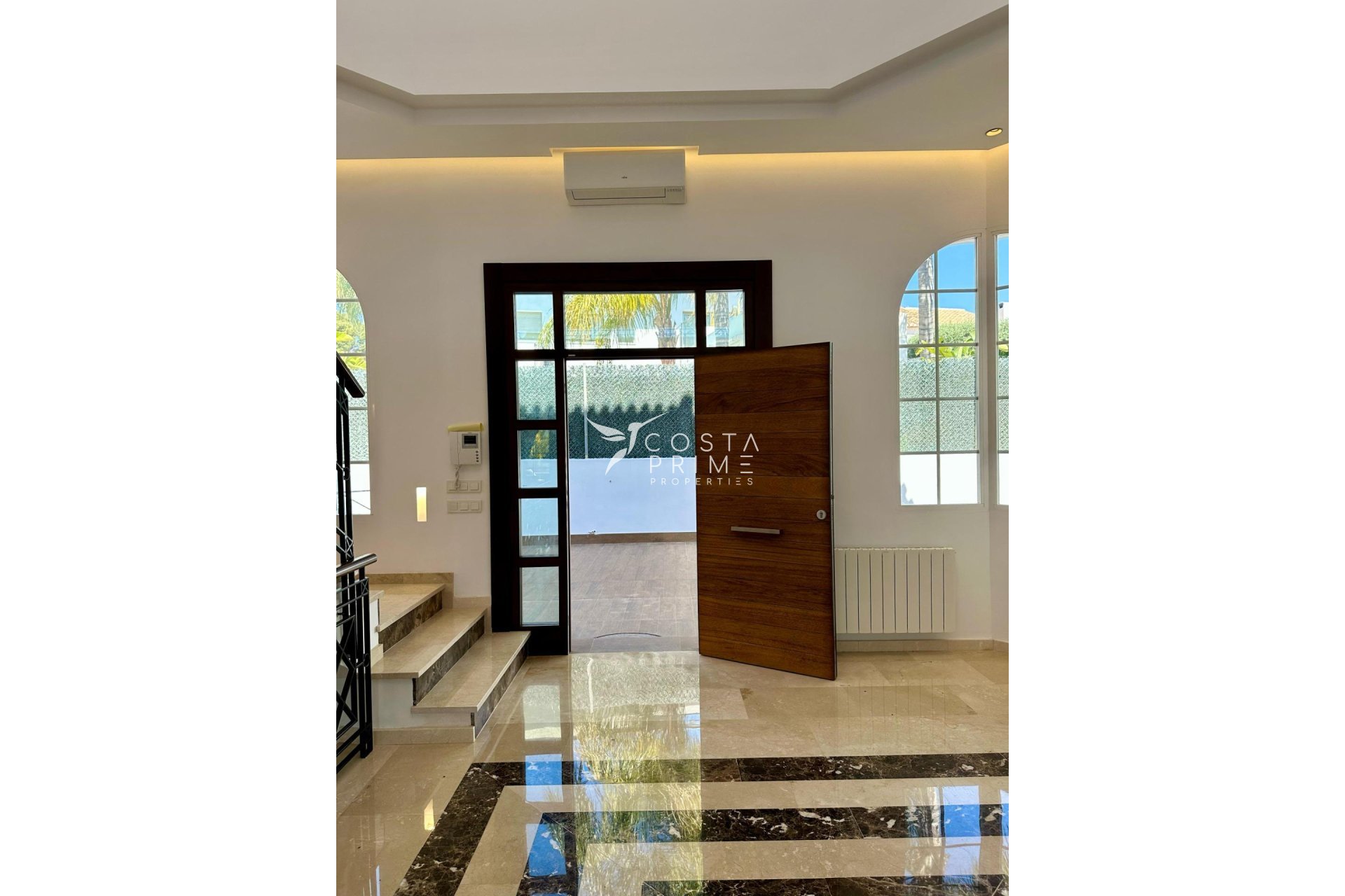 Reventa - Chalet / Villa - Alfas del Pí