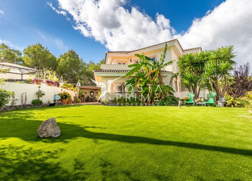 Reventa - Chalet / Villa - Alfas del Pí