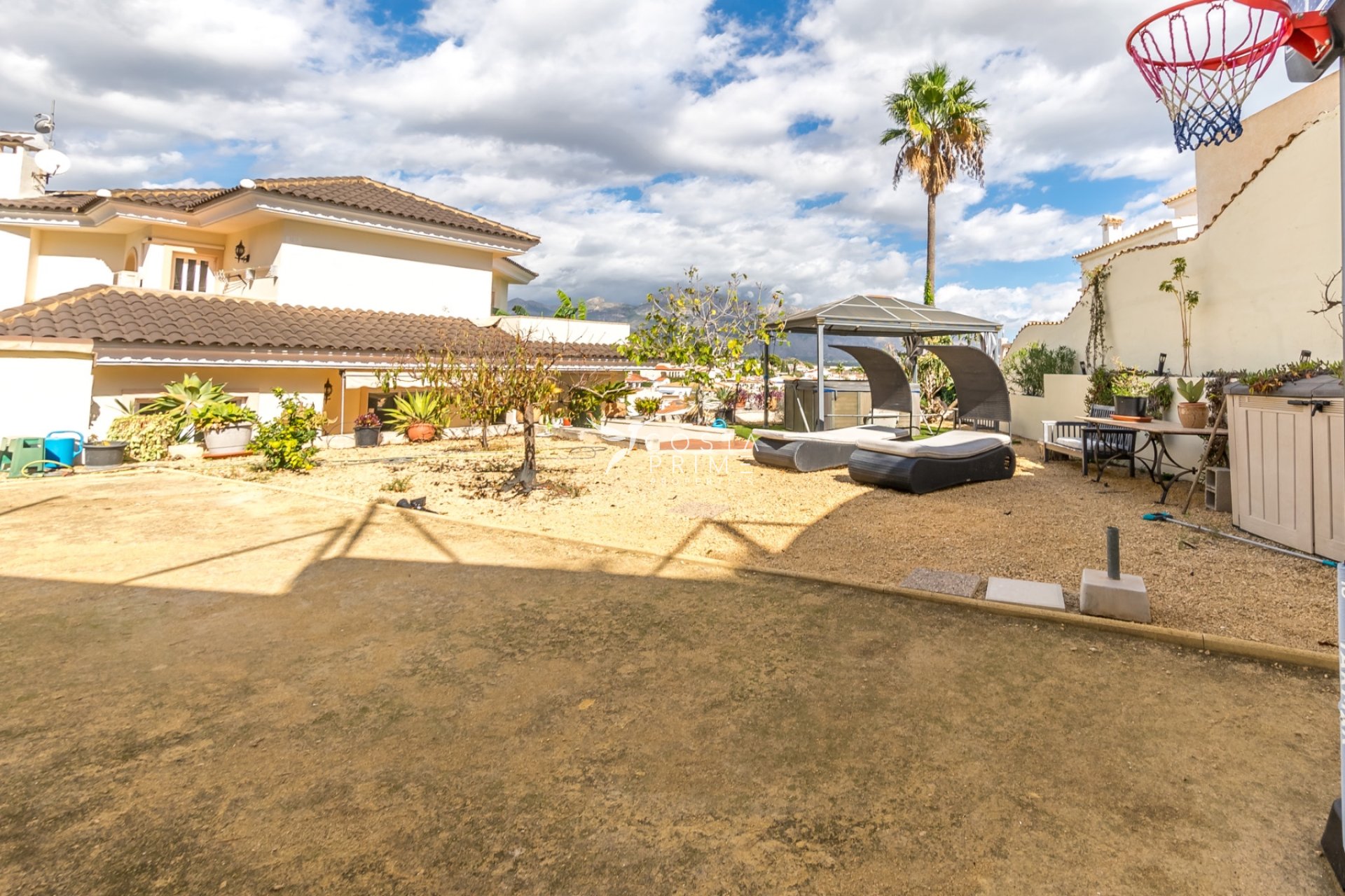 Reventa - Chalet / Villa - Alfas del Pí