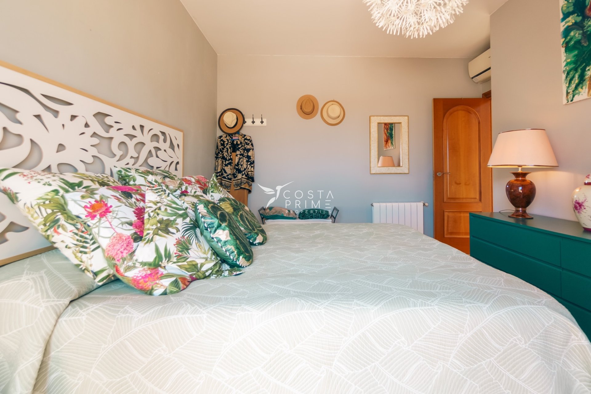 Reventa - Chalet / Villa - Alfas del Pí