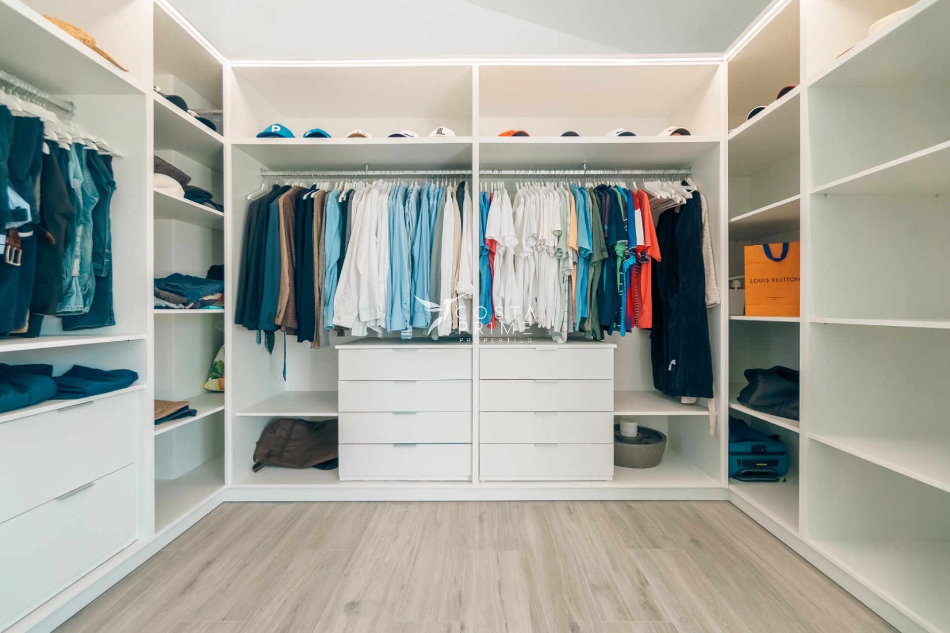 Reventa - Chalet / Villa - Alfas del Pí