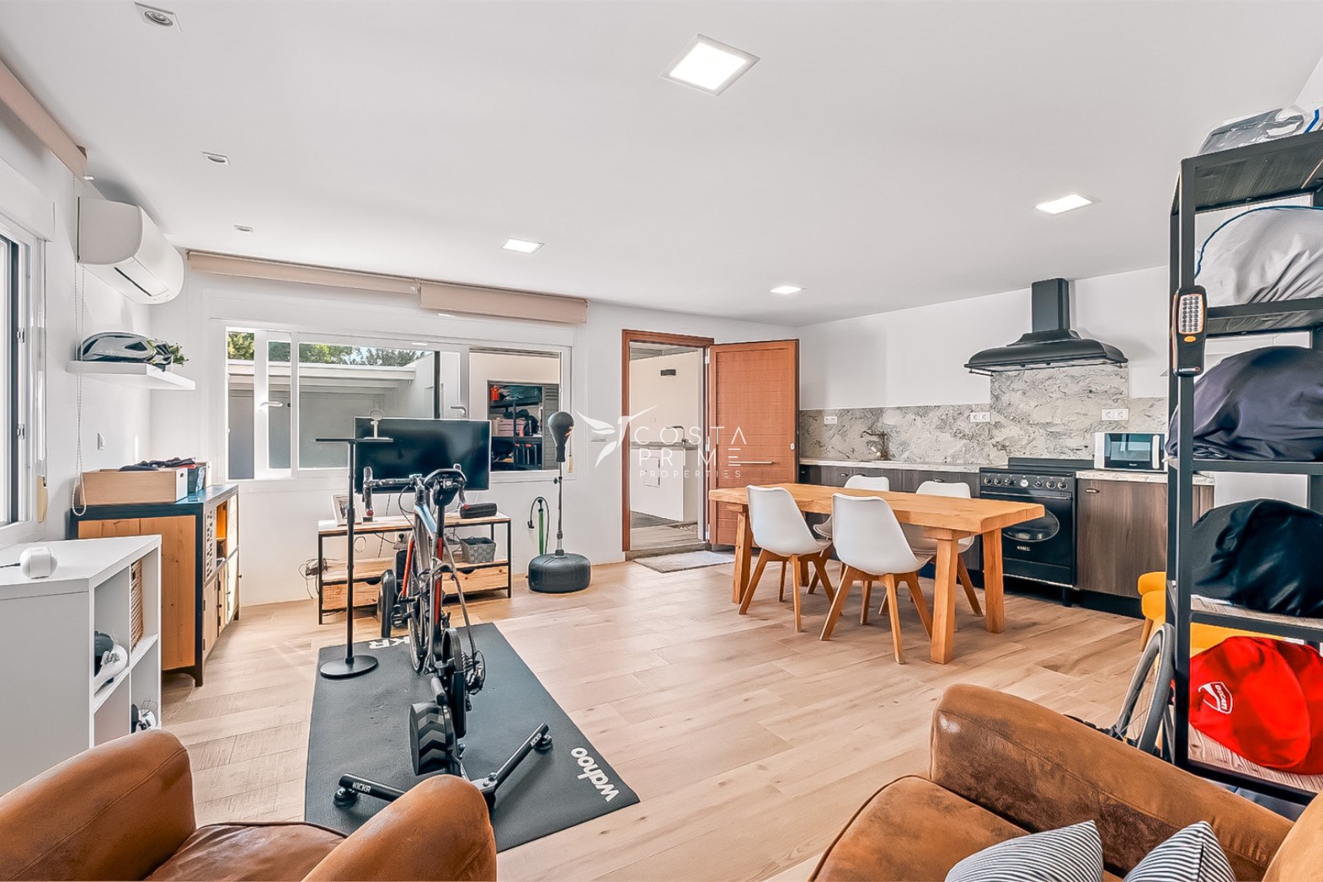 Reventa - Chalet / Villa - Alfas del Pí