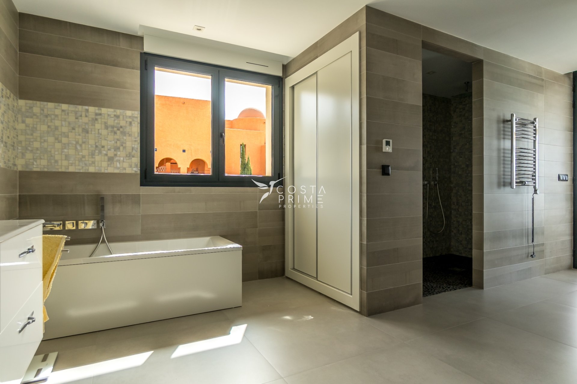 Reventa - Chalet / Villa - Altea