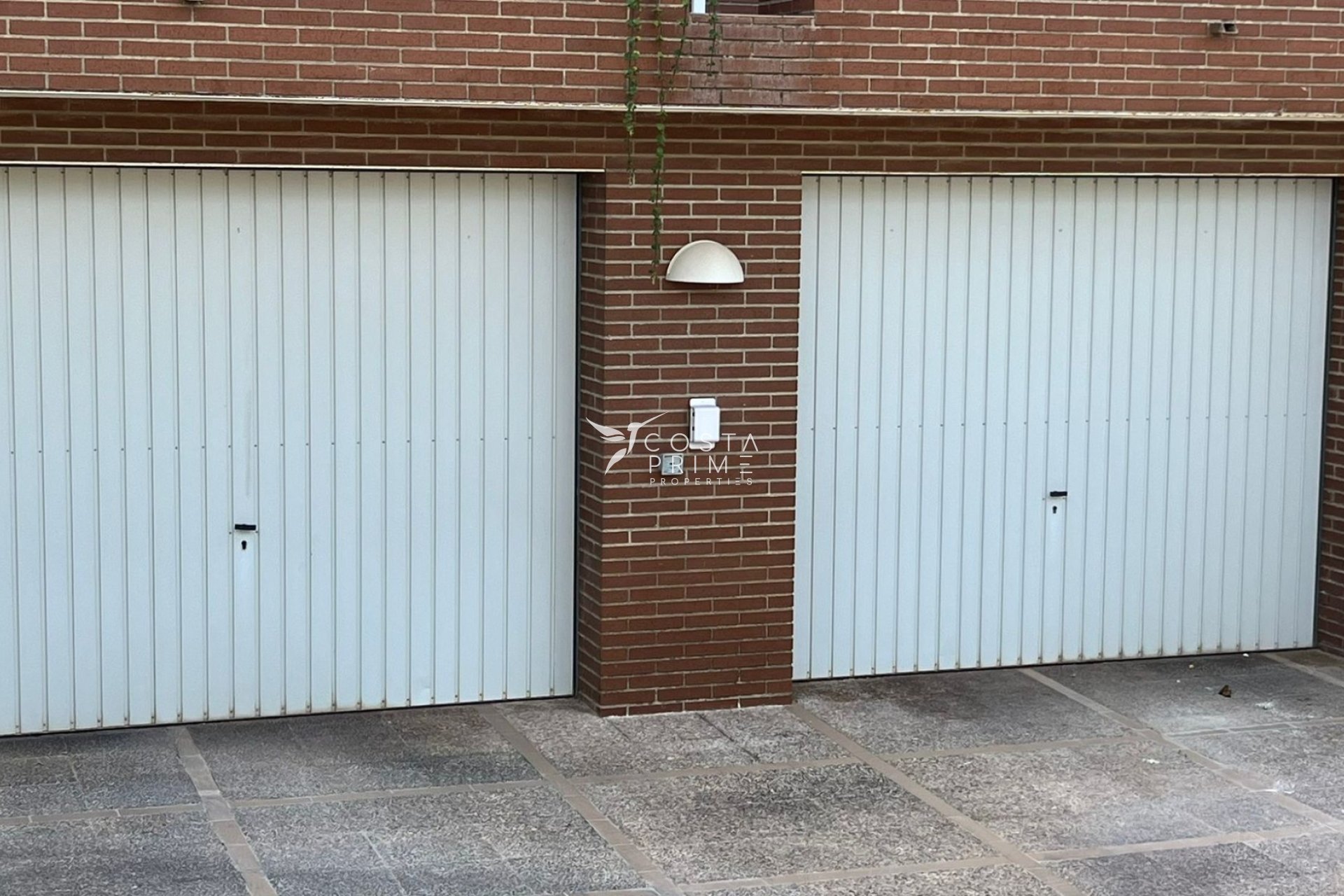 Reventa - Chalet / Villa - Benidorm