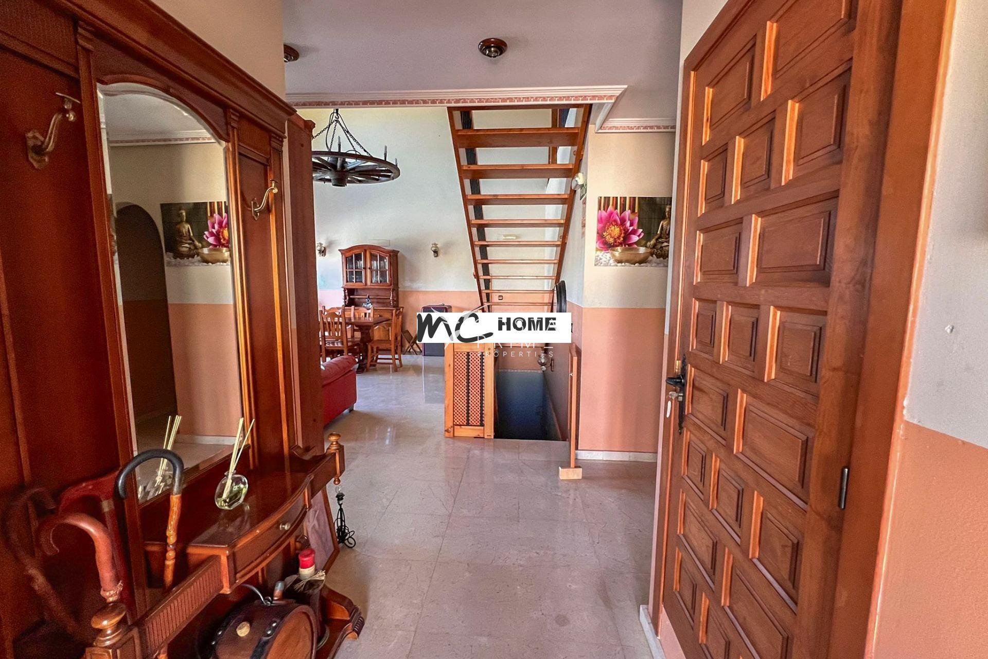 Reventa - Chalet / Villa - Callosa d'en Sarrià