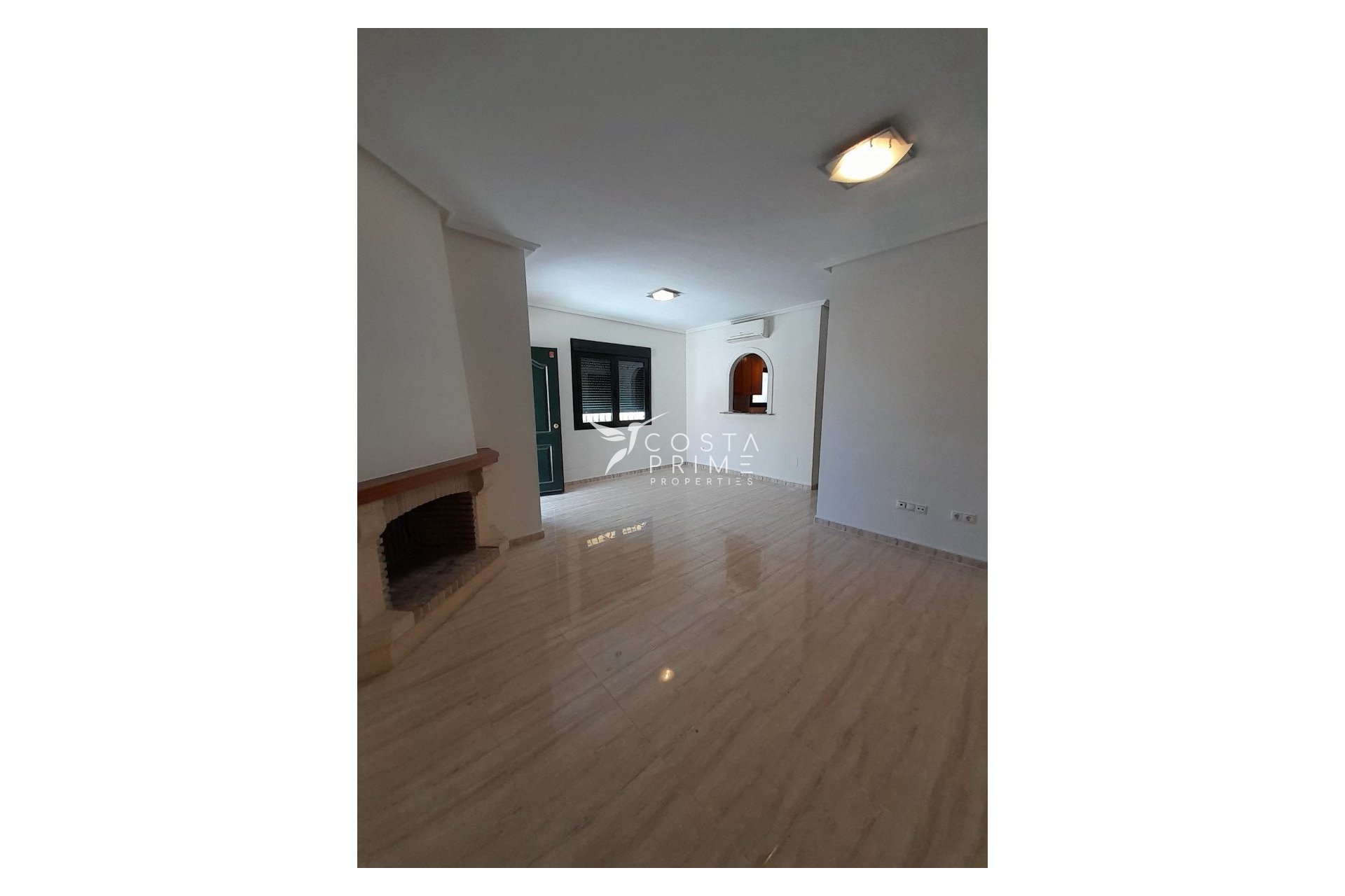 Reventa - Chalet / Villa - Ciudad Quesada