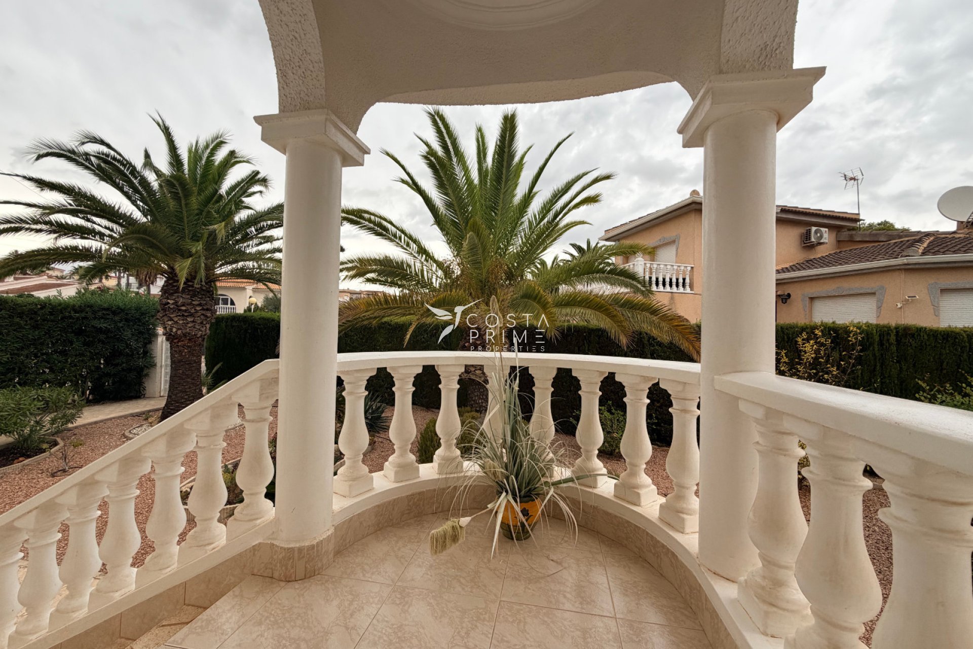 Reventa - Chalet / Villa - Ciudad Quesada
