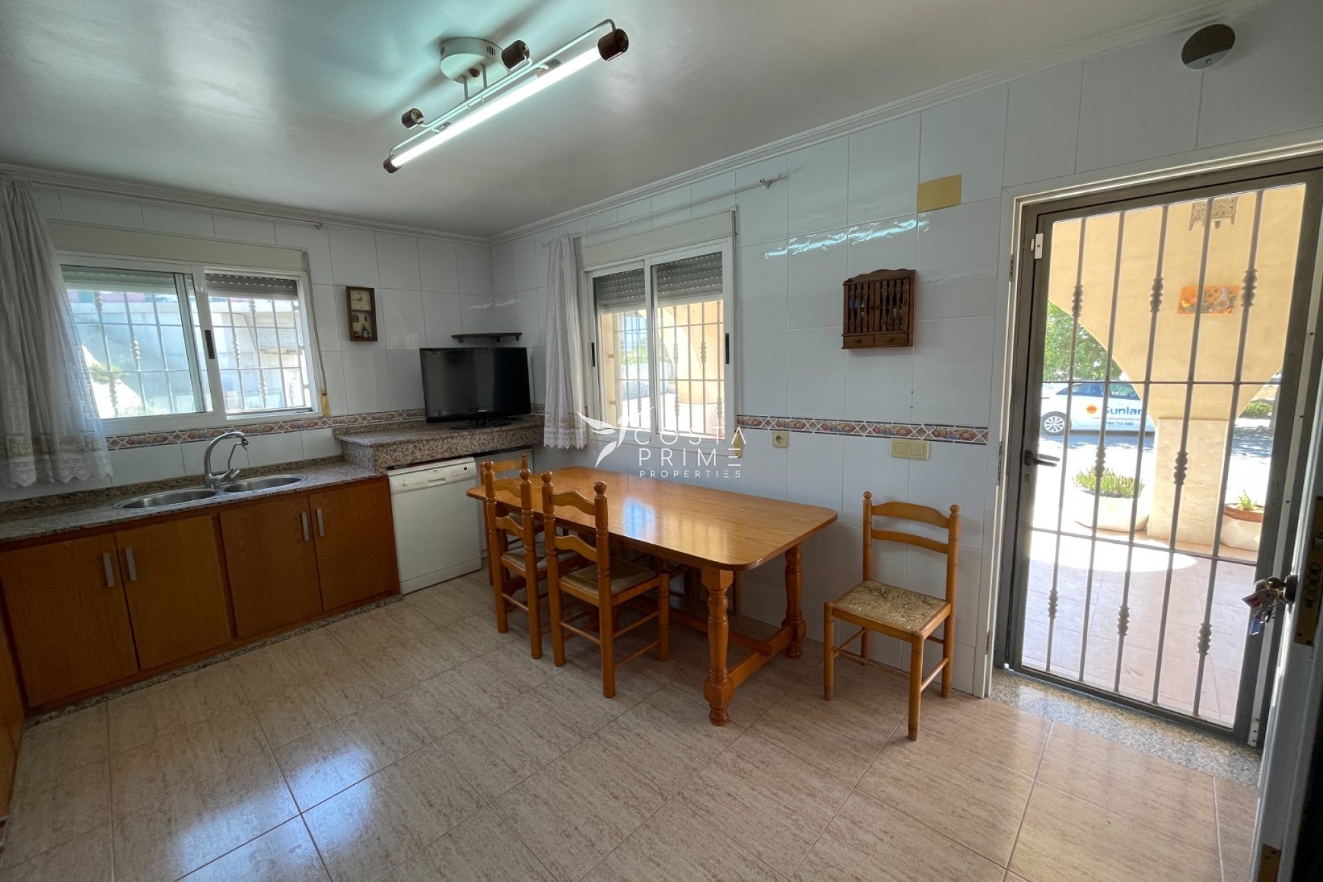 Reventa - Chalet / Villa - Crevillente