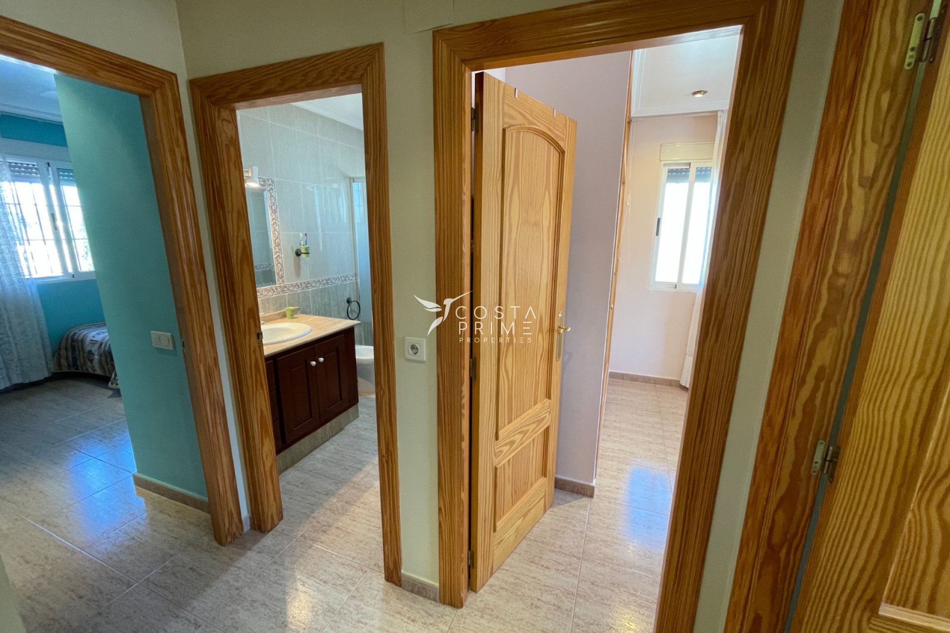 Reventa - Chalet / Villa - Crevillente