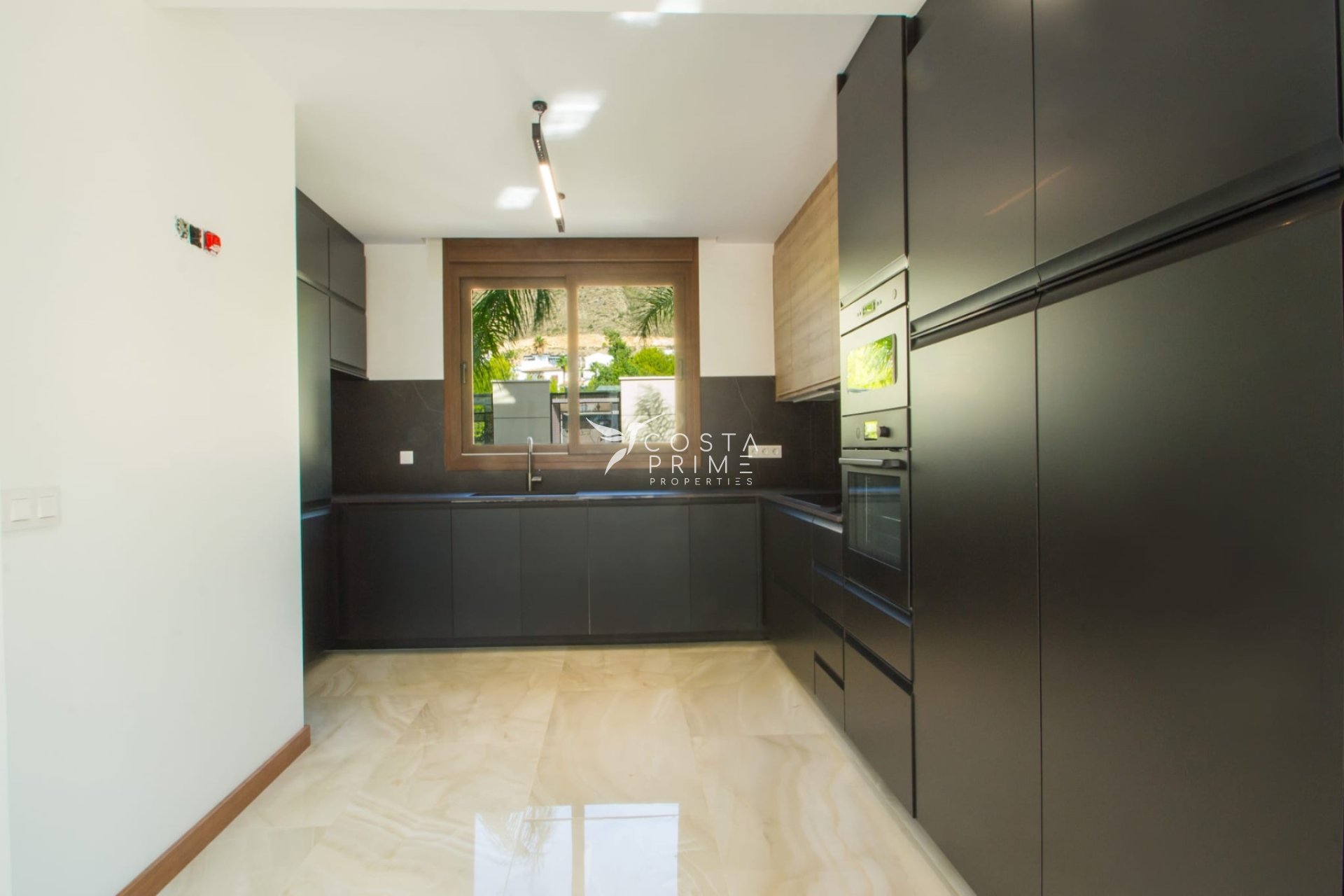 Reventa - Chalet / Villa - Finestrat