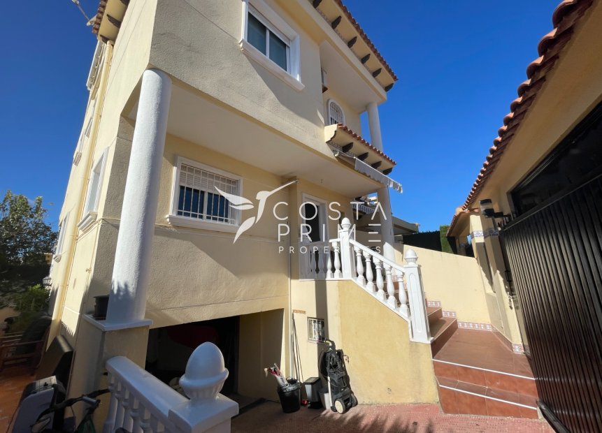 Reventa - Chalet / Villa - Guardamar del Segura
