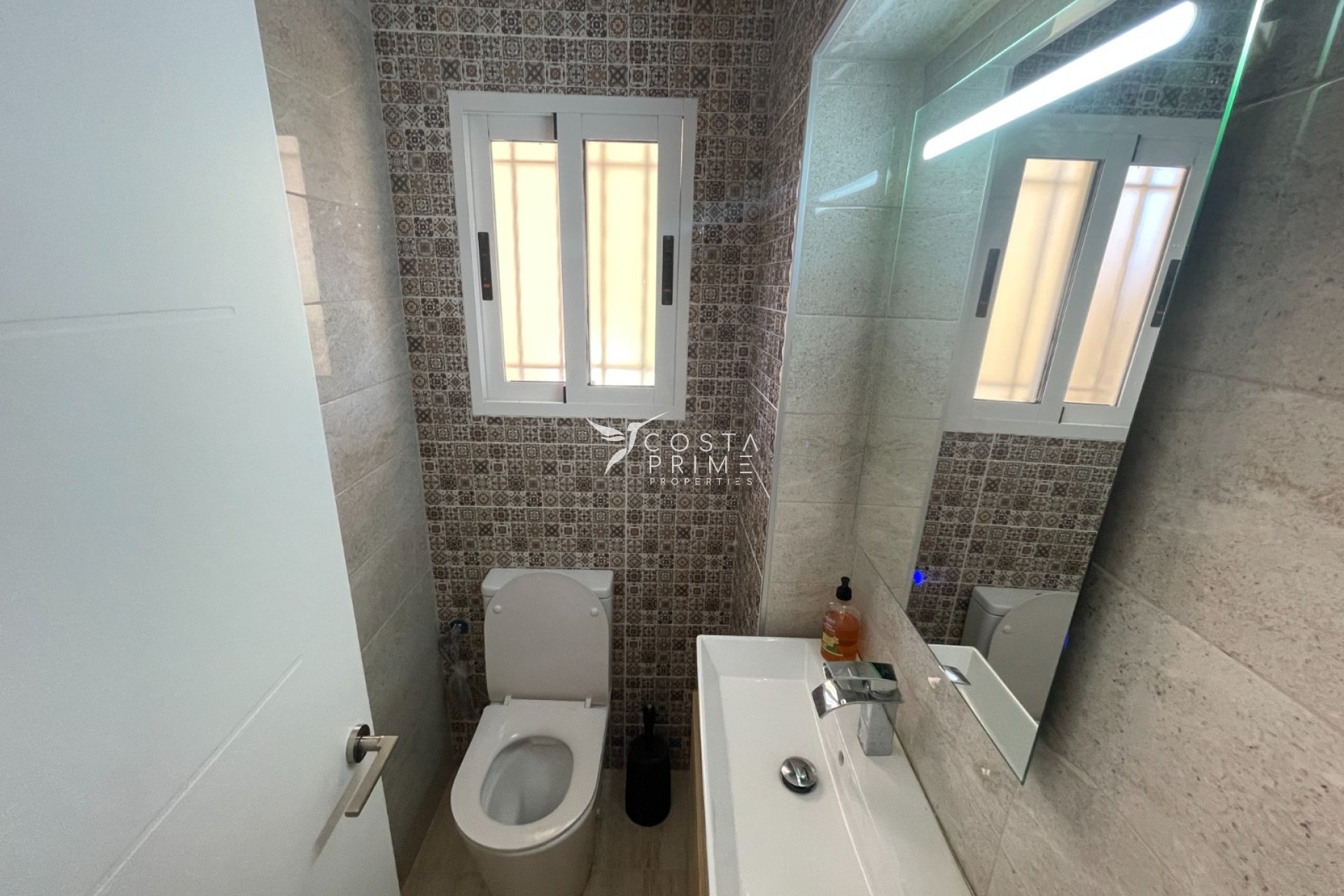 Reventa - Chalet / Villa - Guardamar del Segura