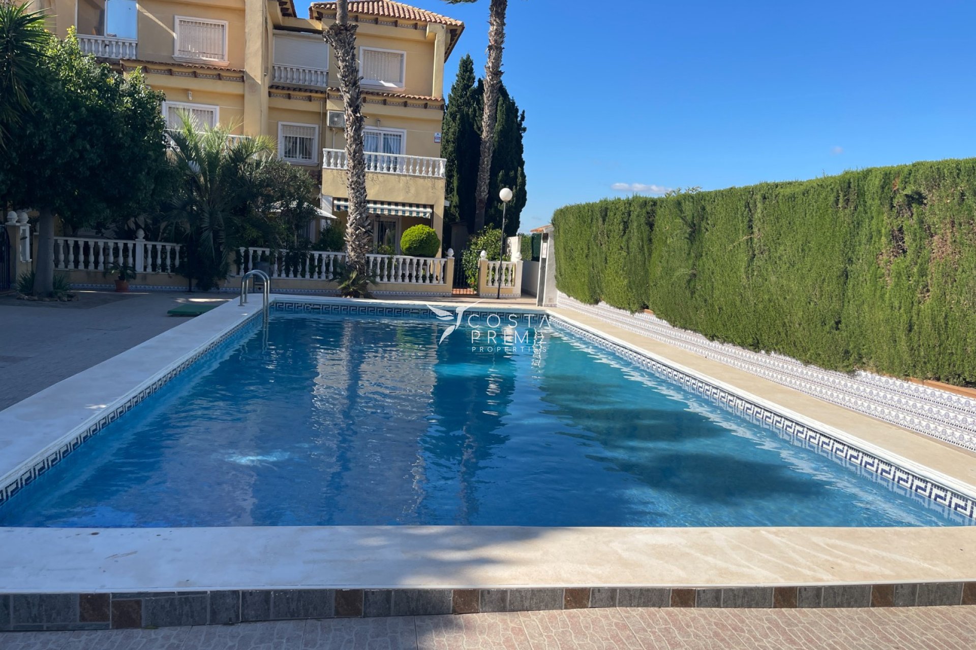 Reventa - Chalet / Villa - Guardamar del Segura